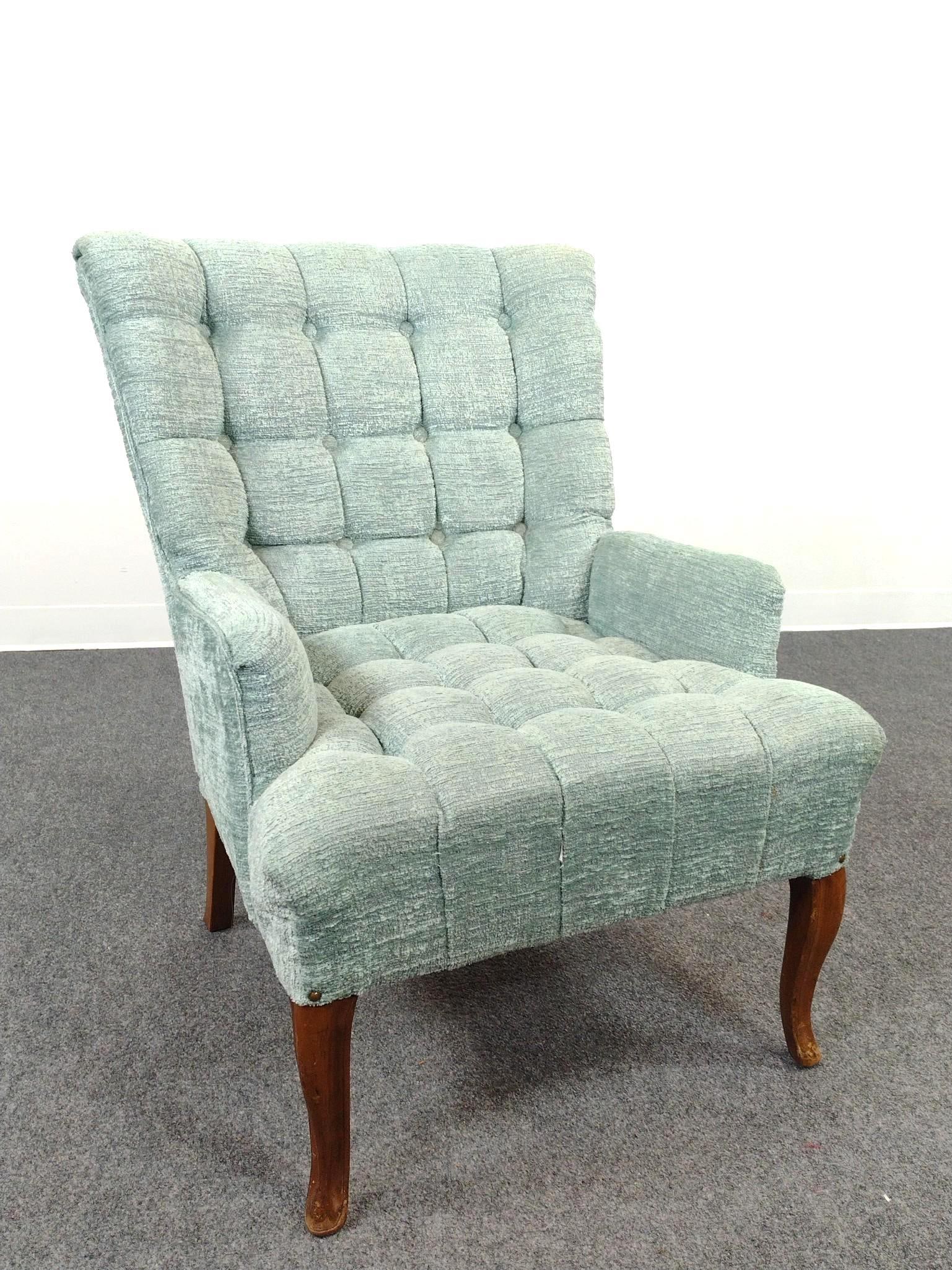 Tufted Arm Chair: 25" wide X 27" deep X 34" high. Legs have some scratches. No manufactures name found.