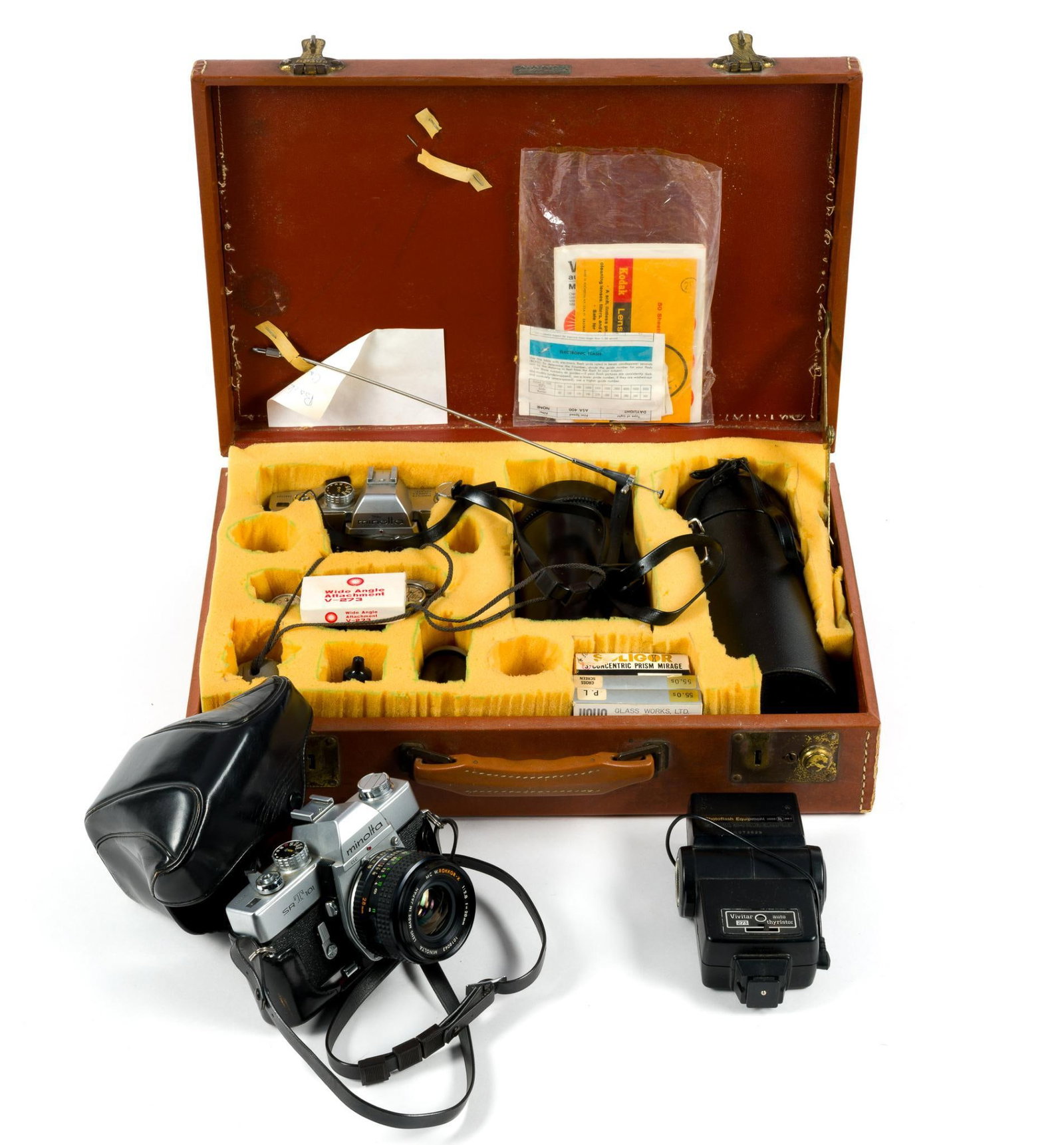 3 Vintage Cameras Incl. Minolta: Also contains Realist, extra lenses, carrying case. Carrying case measures 11" height, 4-1/2" depth, 17" width.