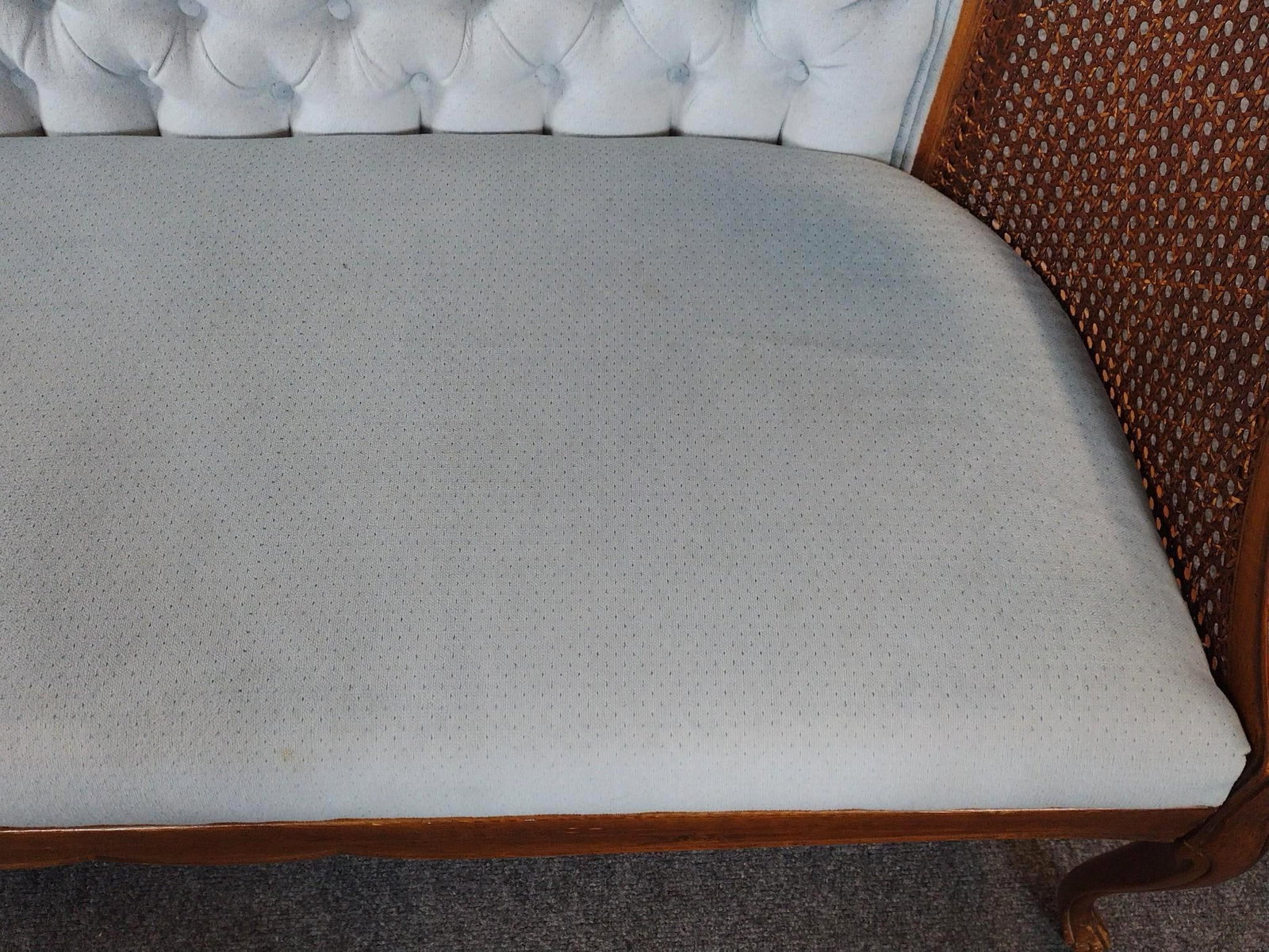 Tufted Back Settee - 3