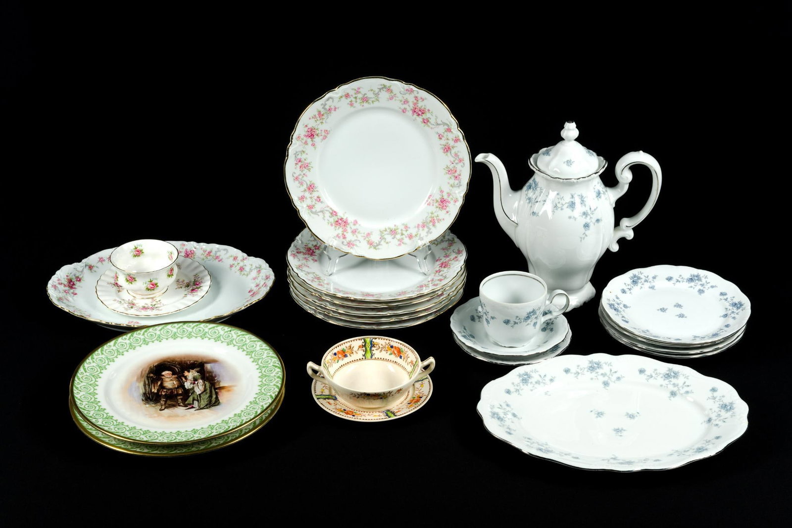 22 Pcs Porcelain Incl. Hutschenreuther & Haviland (1 of 9)