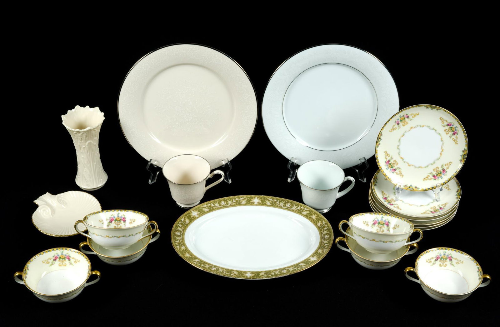 19 Pcs Porcelain Incl. Noritake (1 of 9)