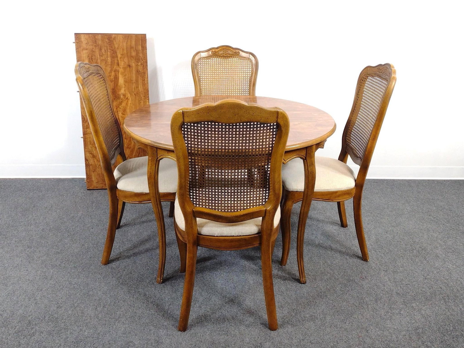 Chaircraft Inc. Dining Table & Chair Set (1 of 6)