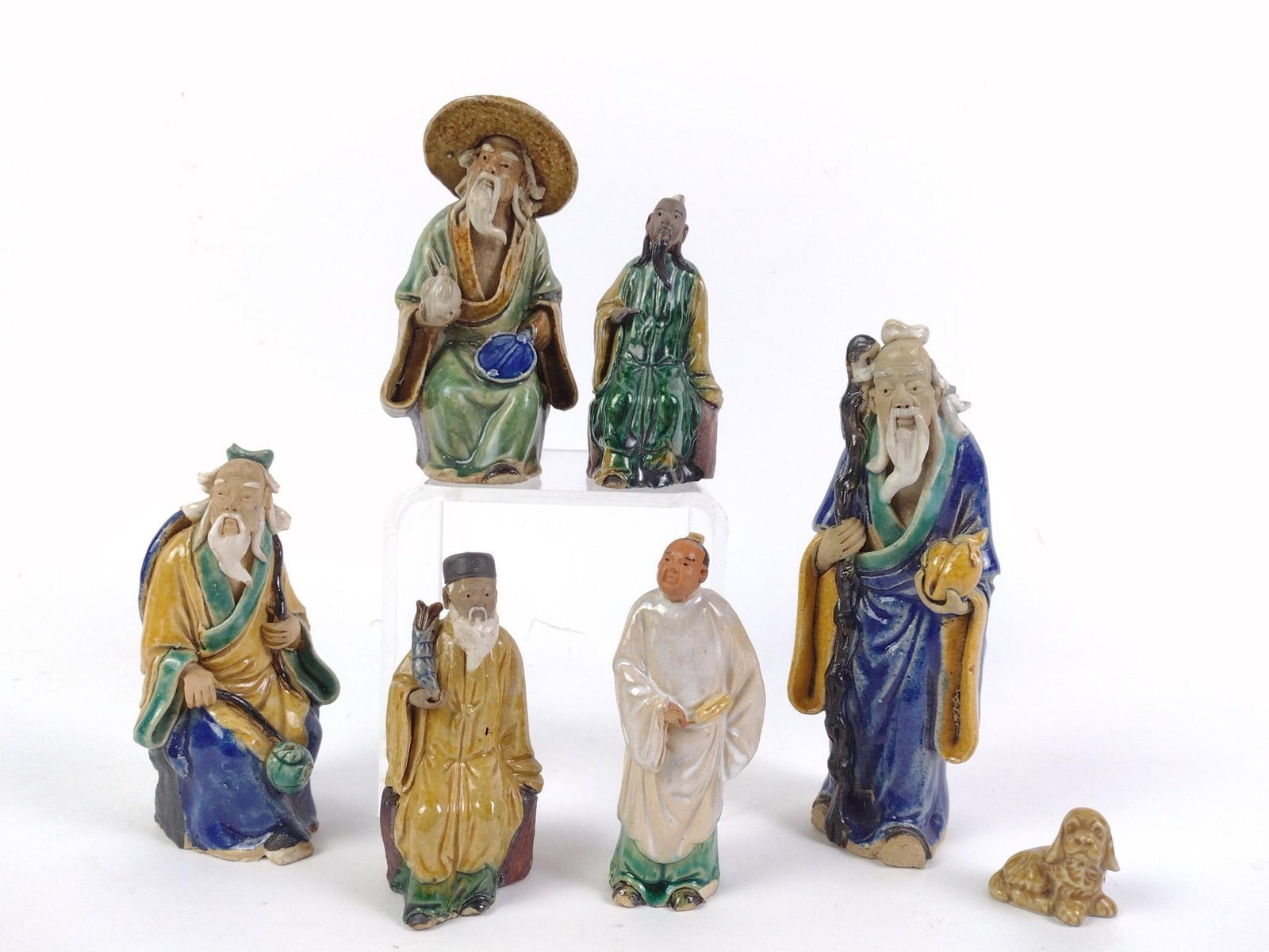 6 Vintage Chinese Mud Figurines & Dog (1 of 6)