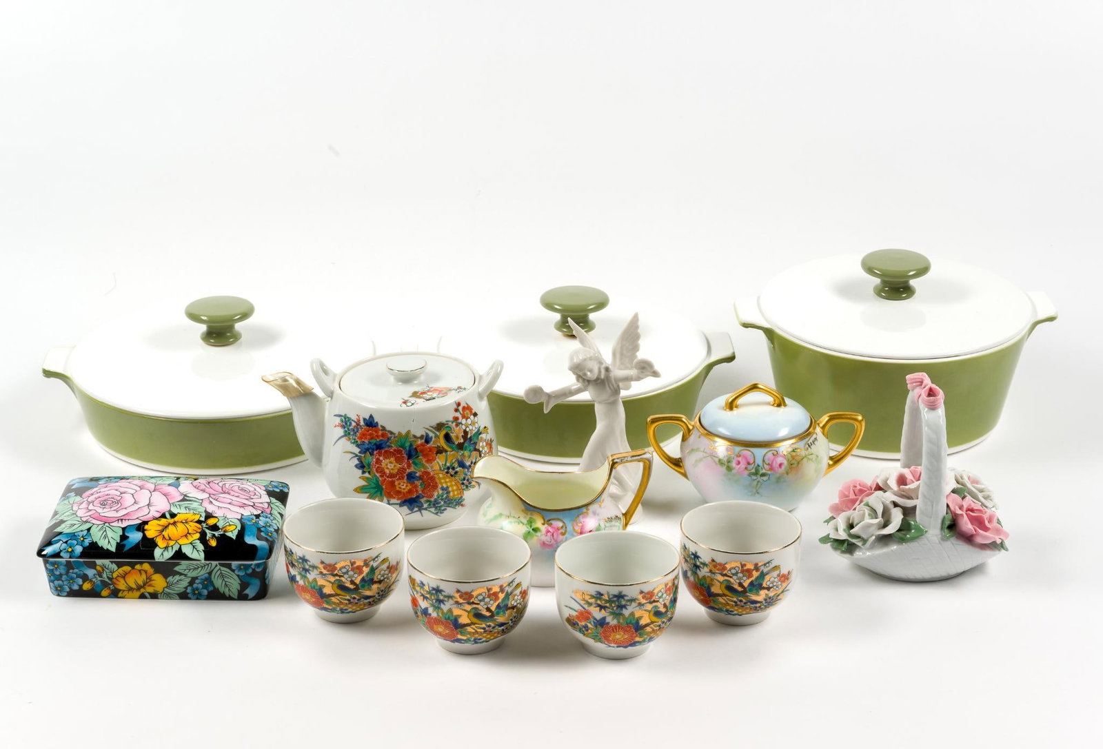 Assorted Porcelain and Corningware (1 of 8)