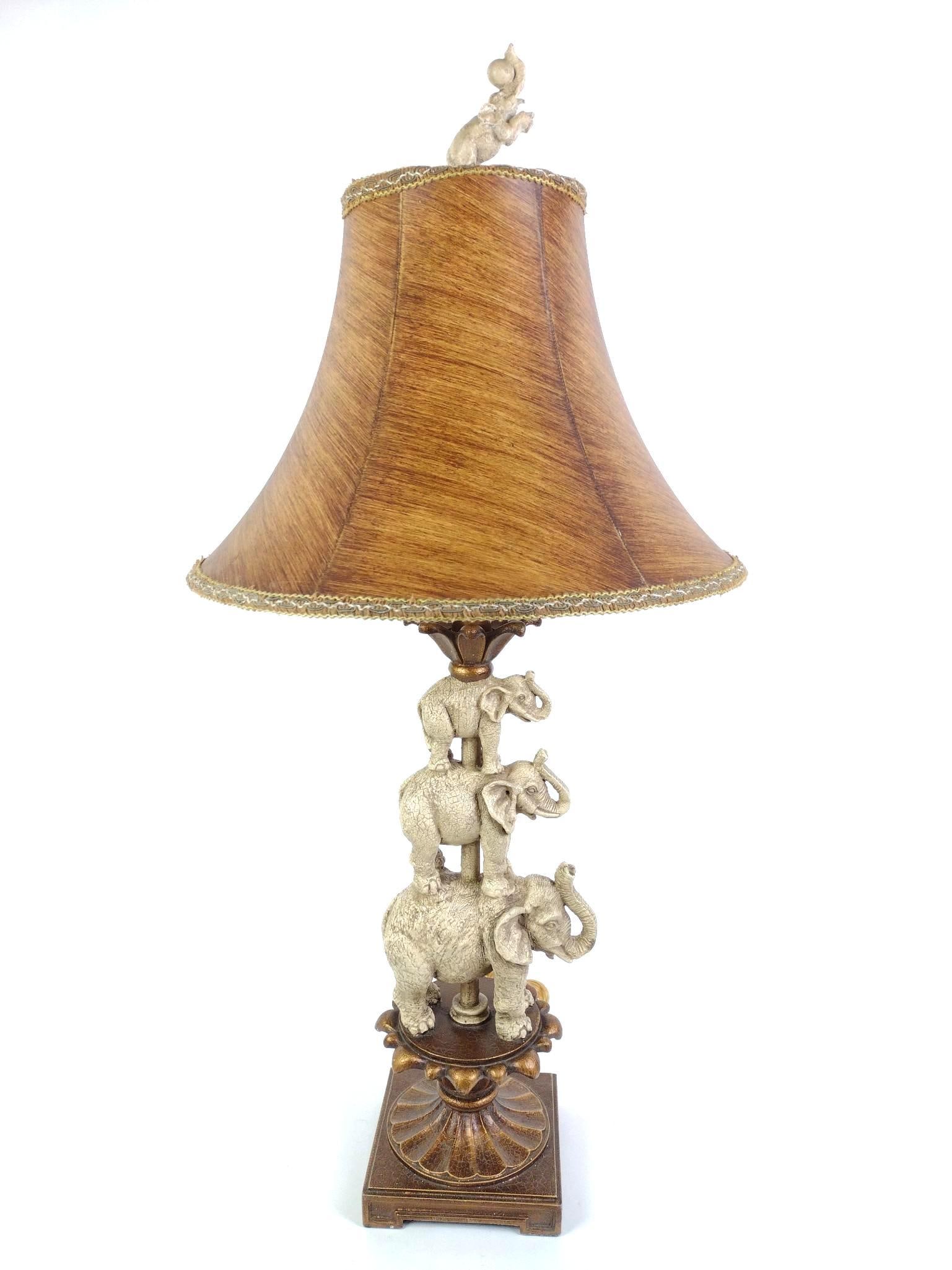 Stacked Elephant Lamp (1 of 4)