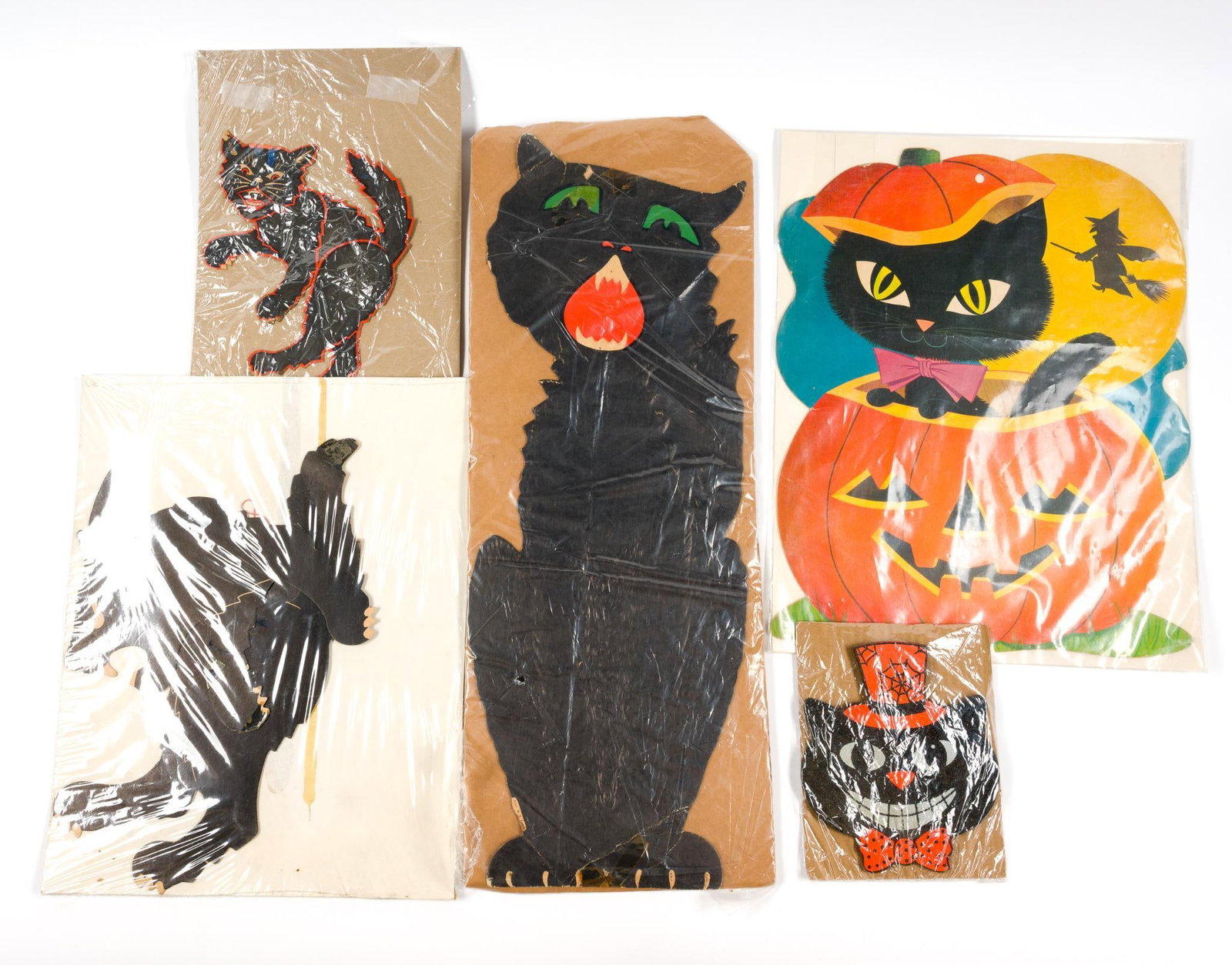 Five Vintage Die-Cut Black Cat Halloween Decorations (1 of 3)