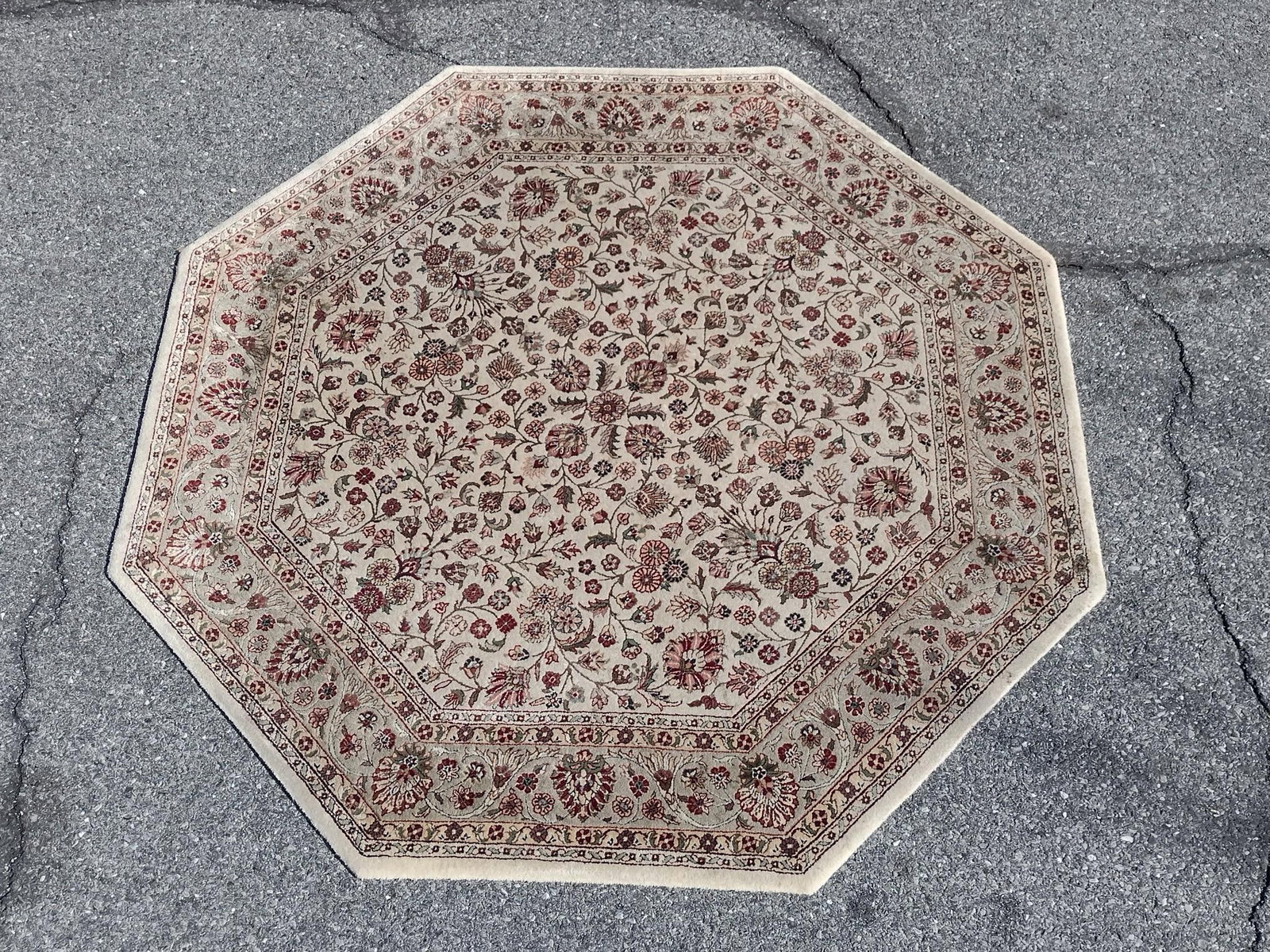Persian Style Octagonal Area Rug (1 of 3)