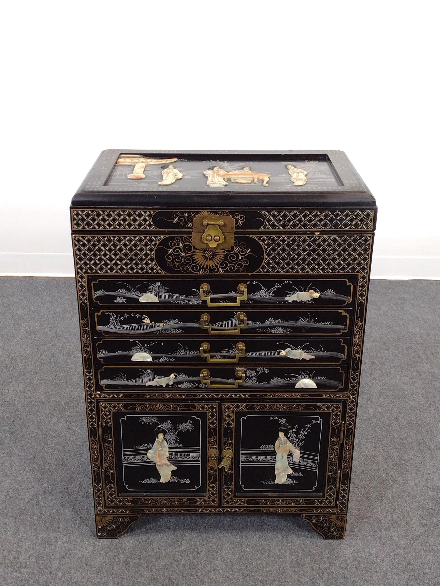 Chinese Black Lacquer Flatware Chest (1 of 6)