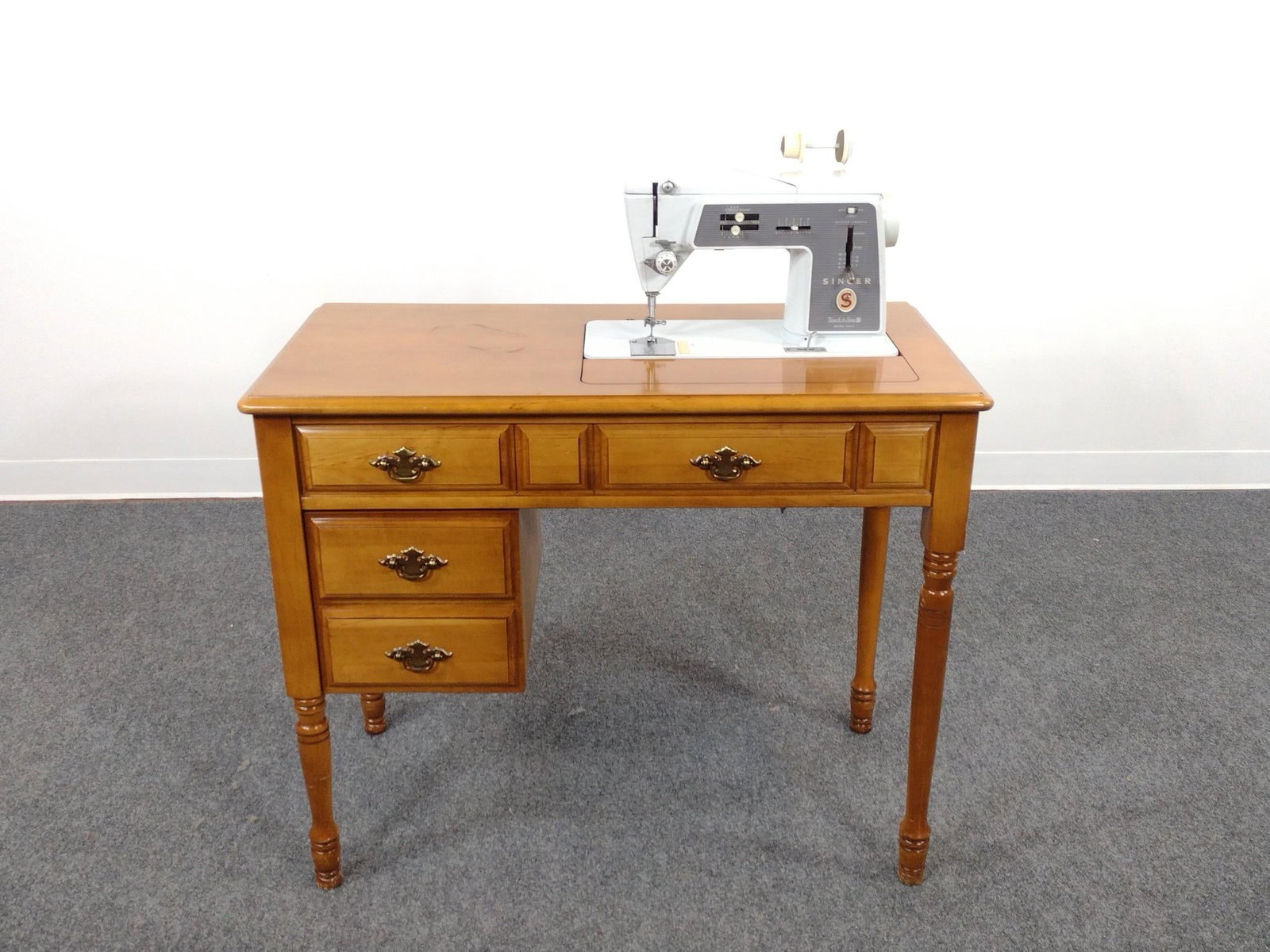 Sewing Table w/ Singer Sewing Machine (1 of 5)