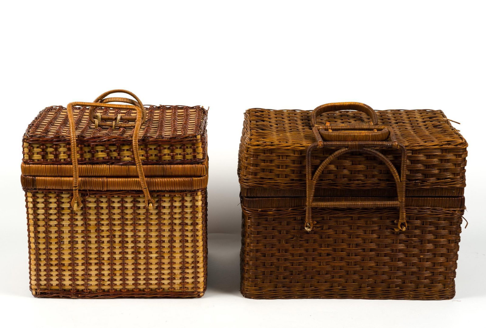 2 Wicker Picnic Baskets (1 of 3)