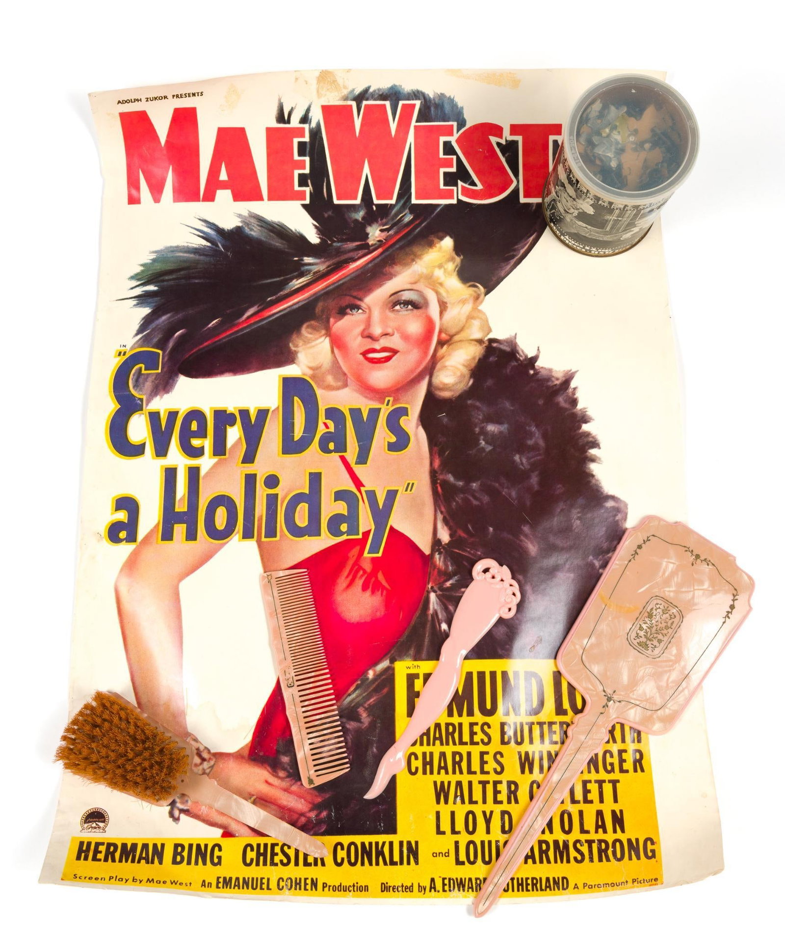 Dresser Set, Mae West Puzzle & Poster (1 of 6)