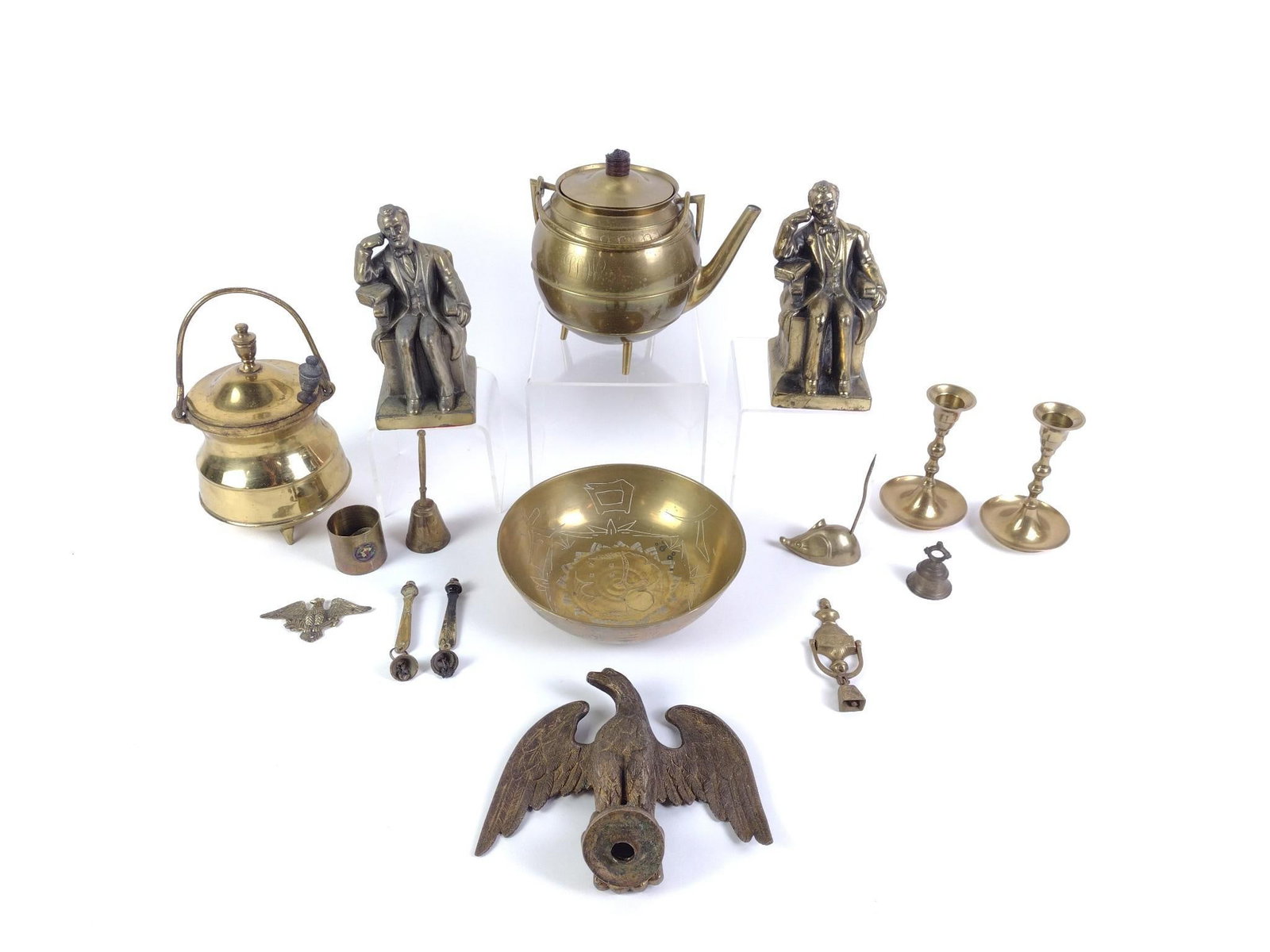 Vintage Brass Decor: Tea kettle measures 7 - 1/2" x 5 - 1/2" x 7 - 1/2" and smallest eagle piece measures 3 - 1/2" x 2 - 1/2".