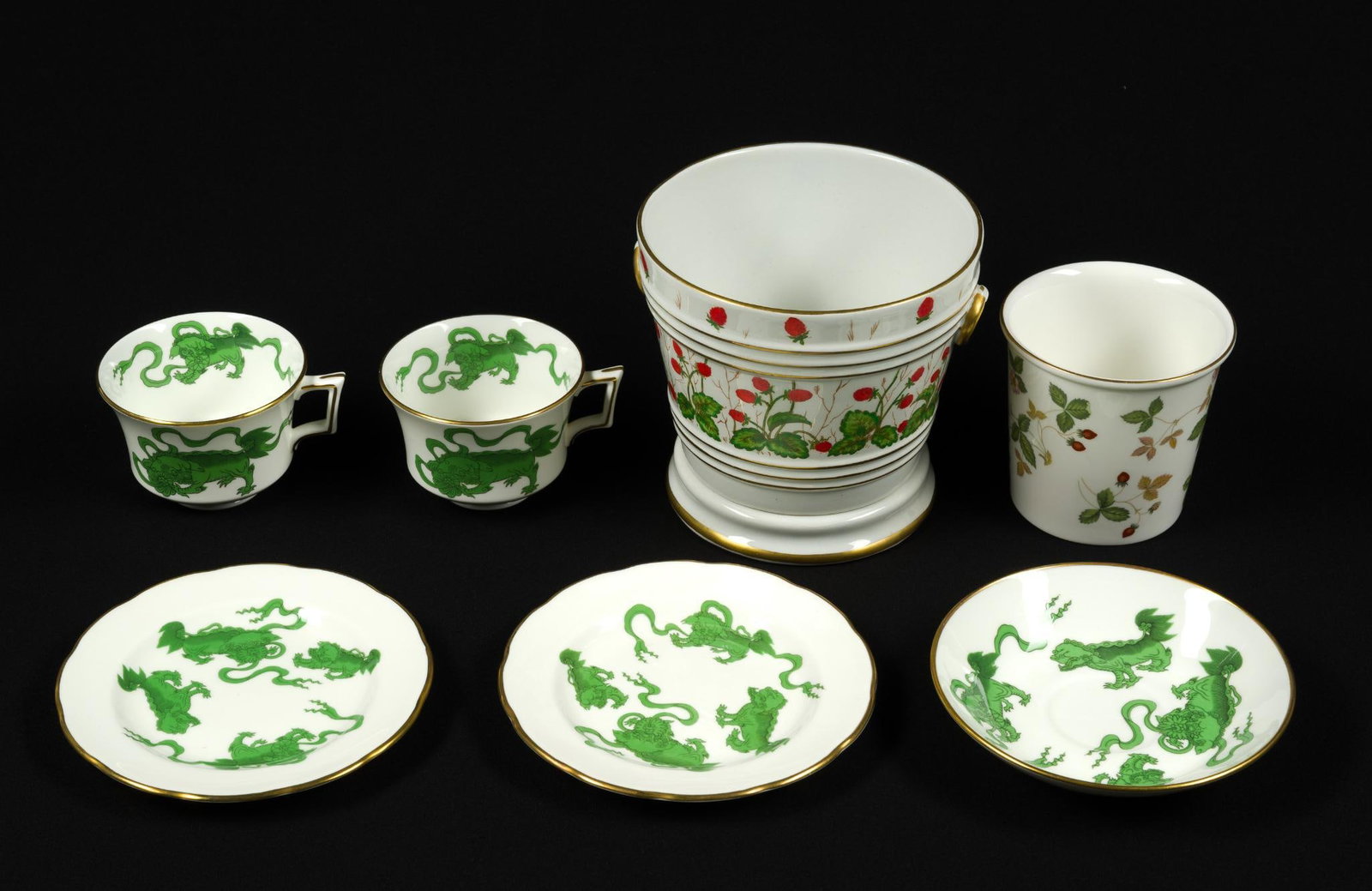 Wedgwood Chinese Tigers Cups & Saucers (1 of 5)