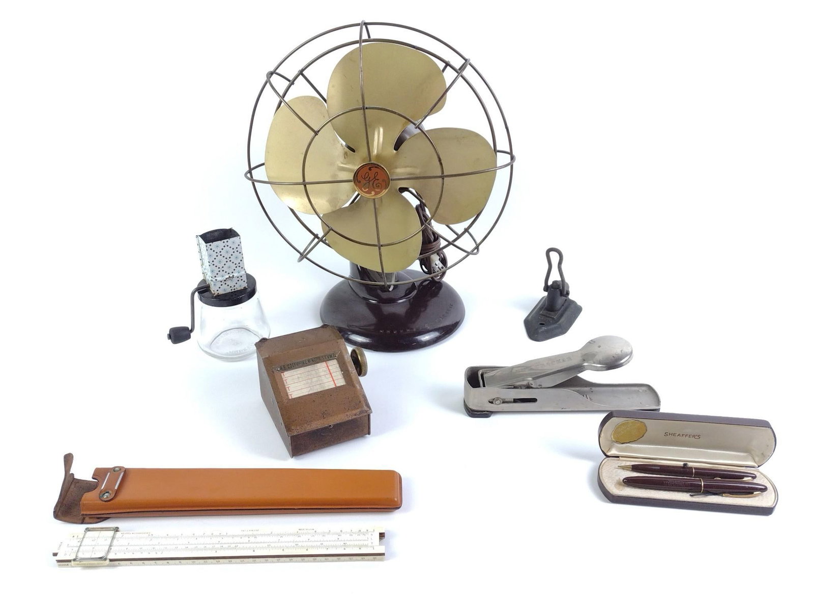 Vintage Household Incl. GE Desk Fan (1 of 8)