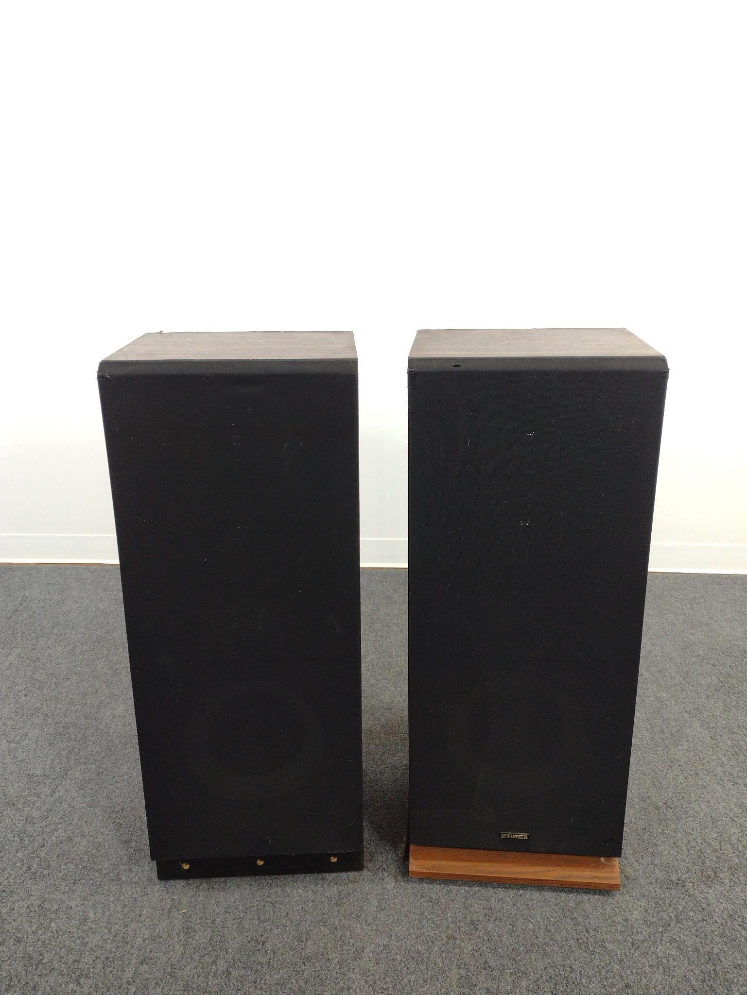 Pair of Fisher STV-873 Floor Speakers (1 of 5)