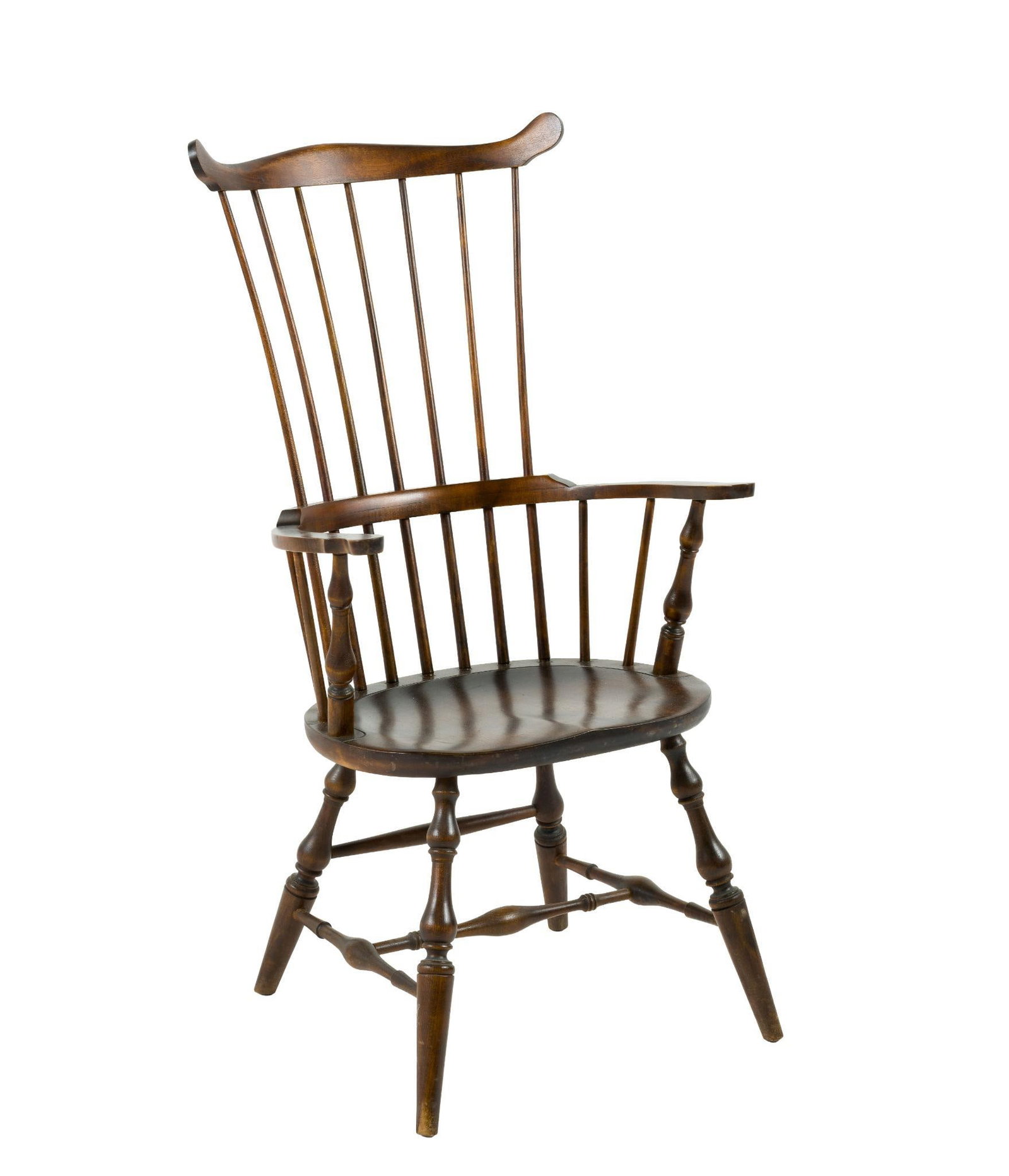 (Revolutionary War Era) Philadelphia Comb Back Windsor Armchair, circa 1770: Windsor-style high fanback armchair with sculpted saddle seat and nicely turned legs. Not marked. 22-1/2" wide x 15" deep x 45" high.?