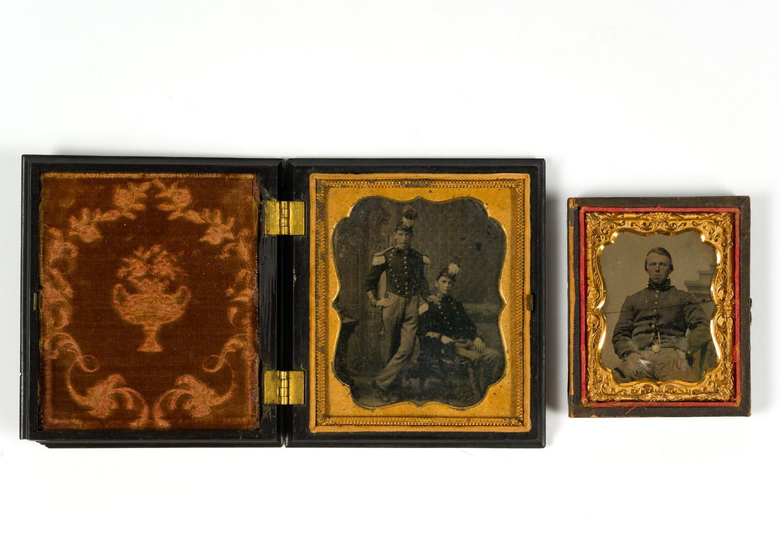 (Civil War Era) 2 Ambrotype Civil War Soldier Cased Images (1 of 5)