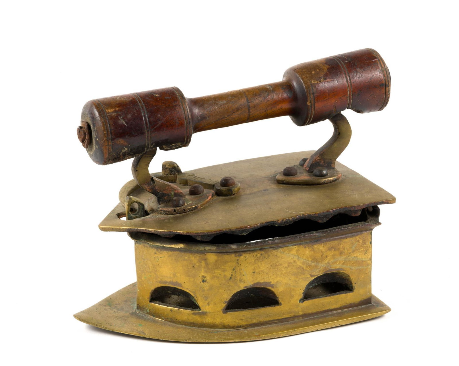 (Reconstruction Era) Vintage Brass Coal Laundry Press: From a private collection. Iron has a wooden handle and measures 11" x 6 - 1/2" x 8 - 1/2".