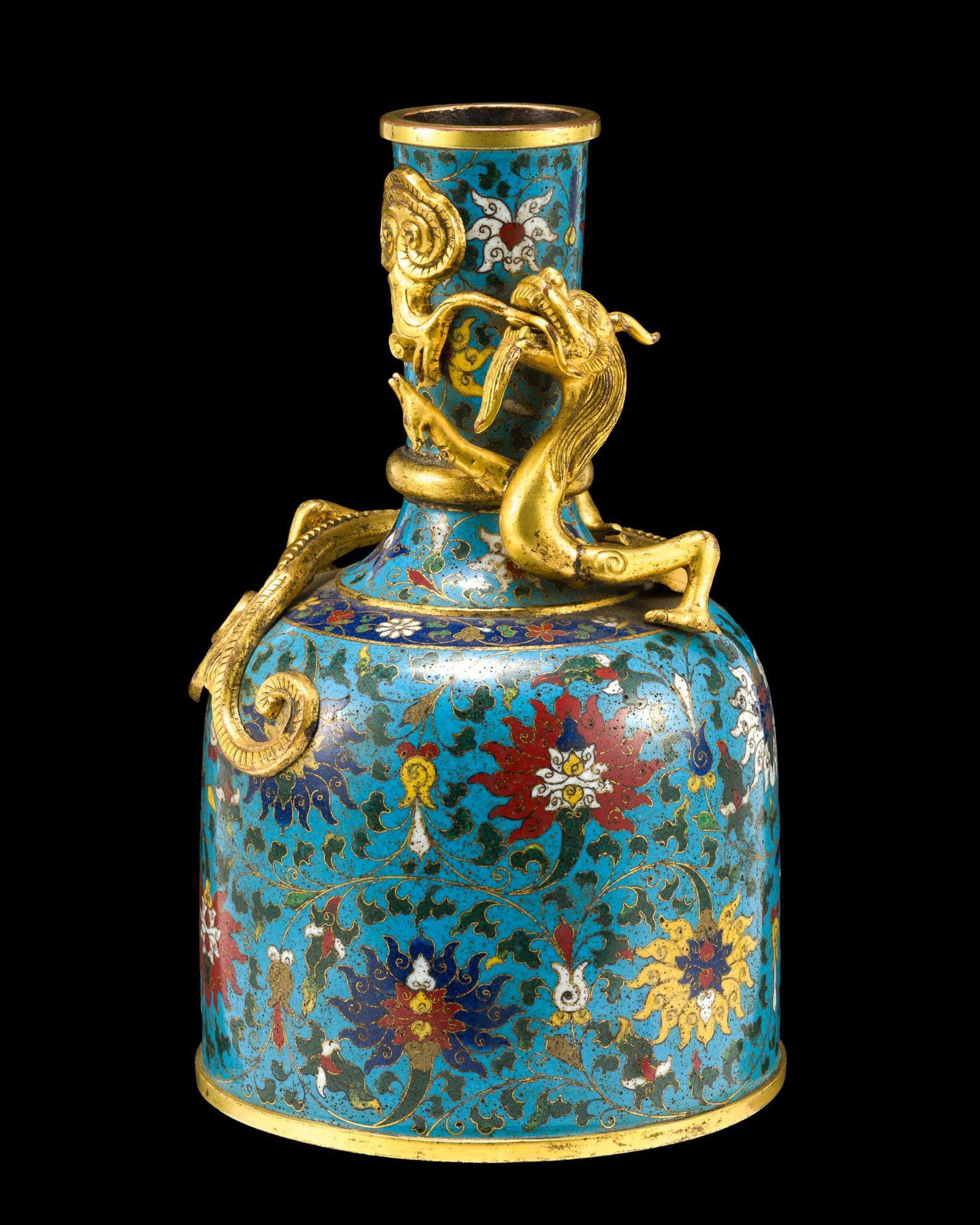 Chinese Cloisonne Enamel Mallet Vase With Jingtai Mark: A cloisonne enamel vase with patterns of lotus scrolls and a ruyi coiling dragon in gilt bronze. The mark Jing Tai Nian Zhi is incised to the base. The period of the piece is approximately late Ming, 