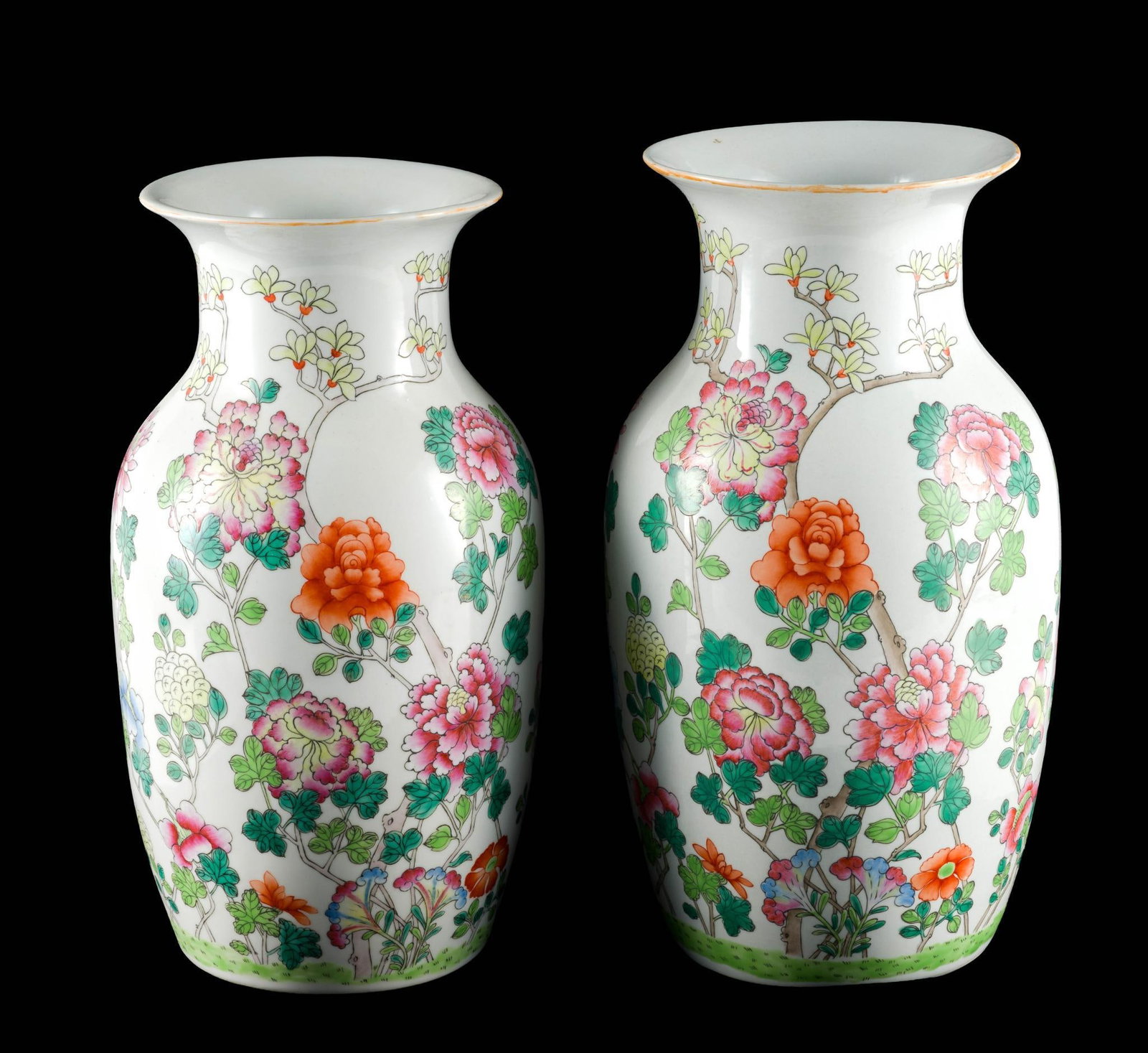 2 Chinese Famille Rose Vases (1 of 4)