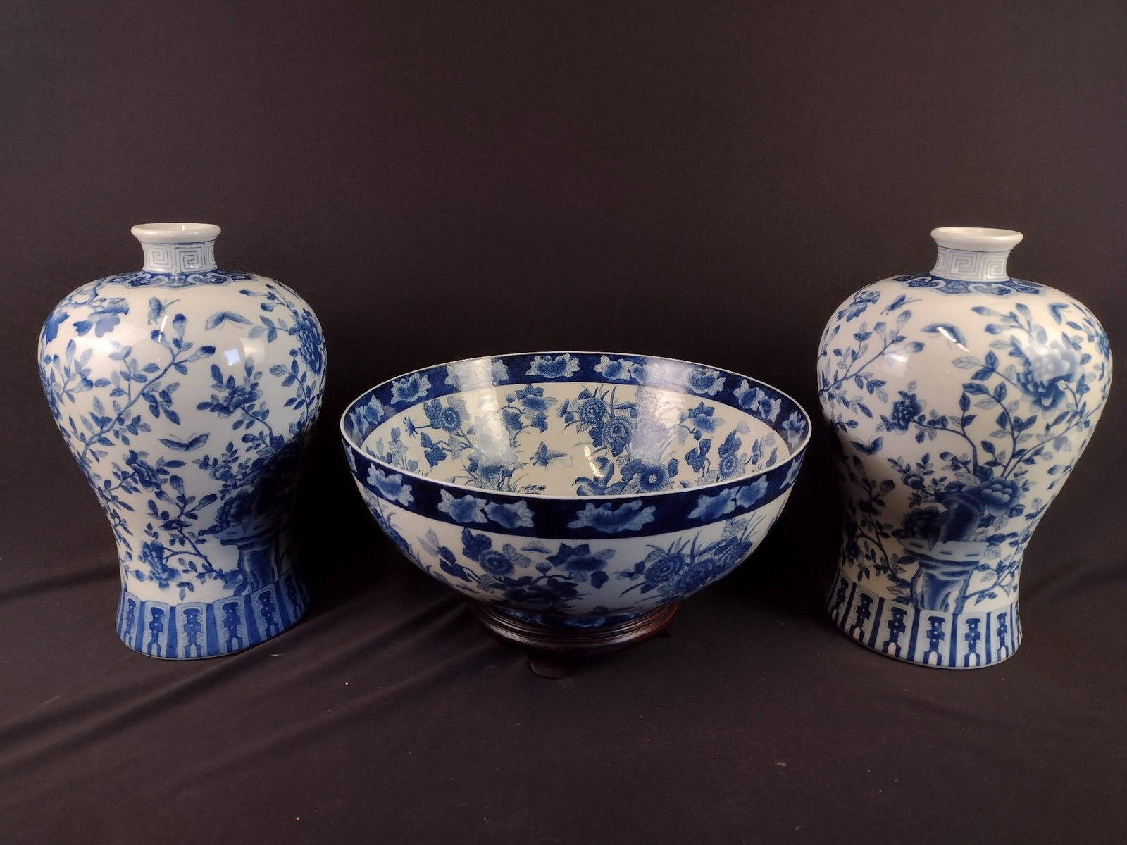 2 Meiping Style United Wilson 1897 Vases & Large Bowl (1 of 4)
