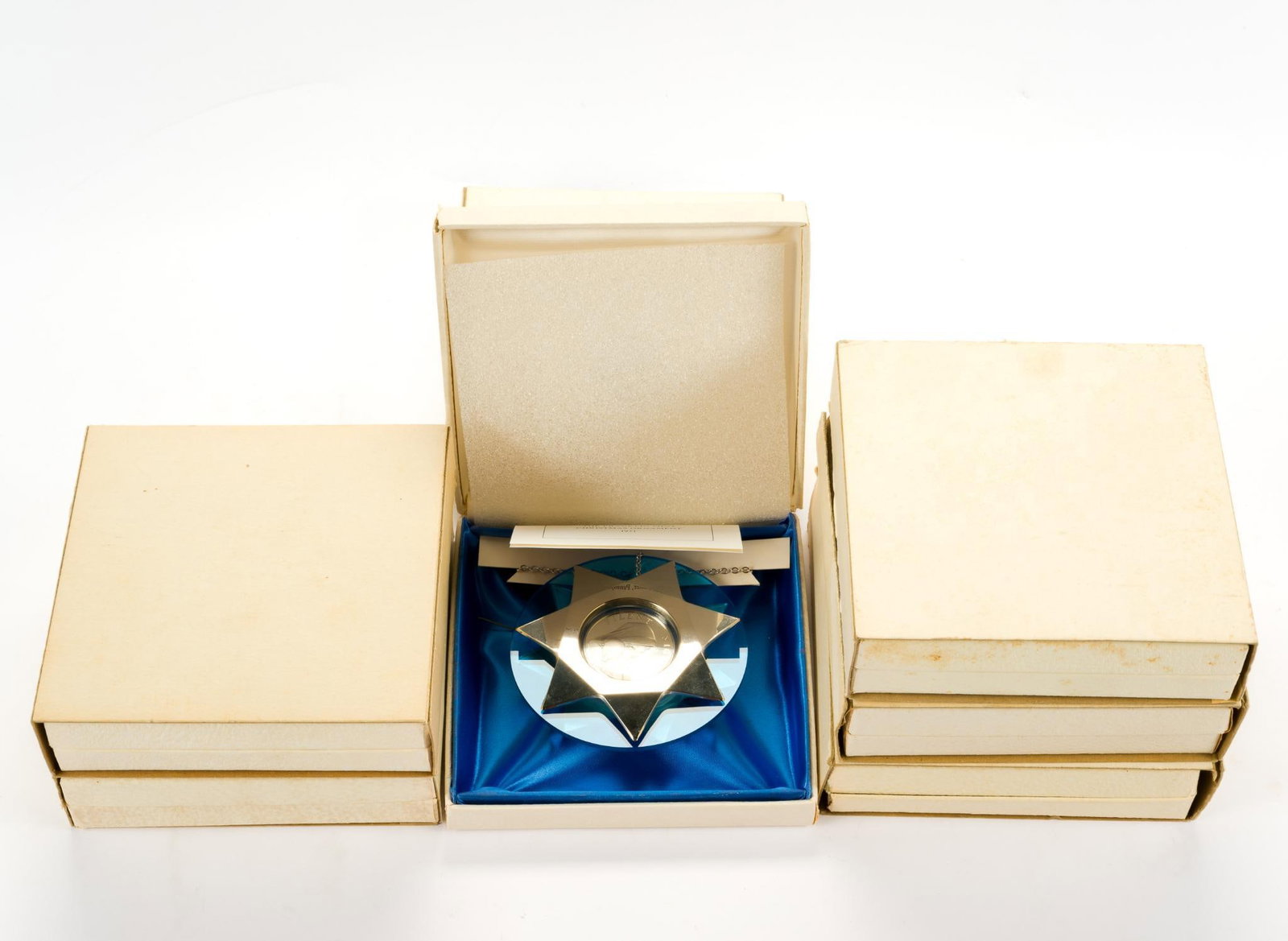 6 Franklin Mint Sterling Silver Christmas Ornaments (1 of 2)