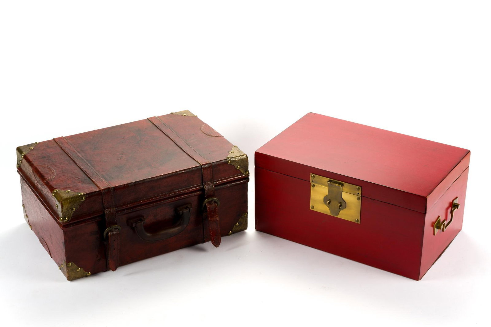 Red Storage Box & Nesting Boxes (1 of 5)