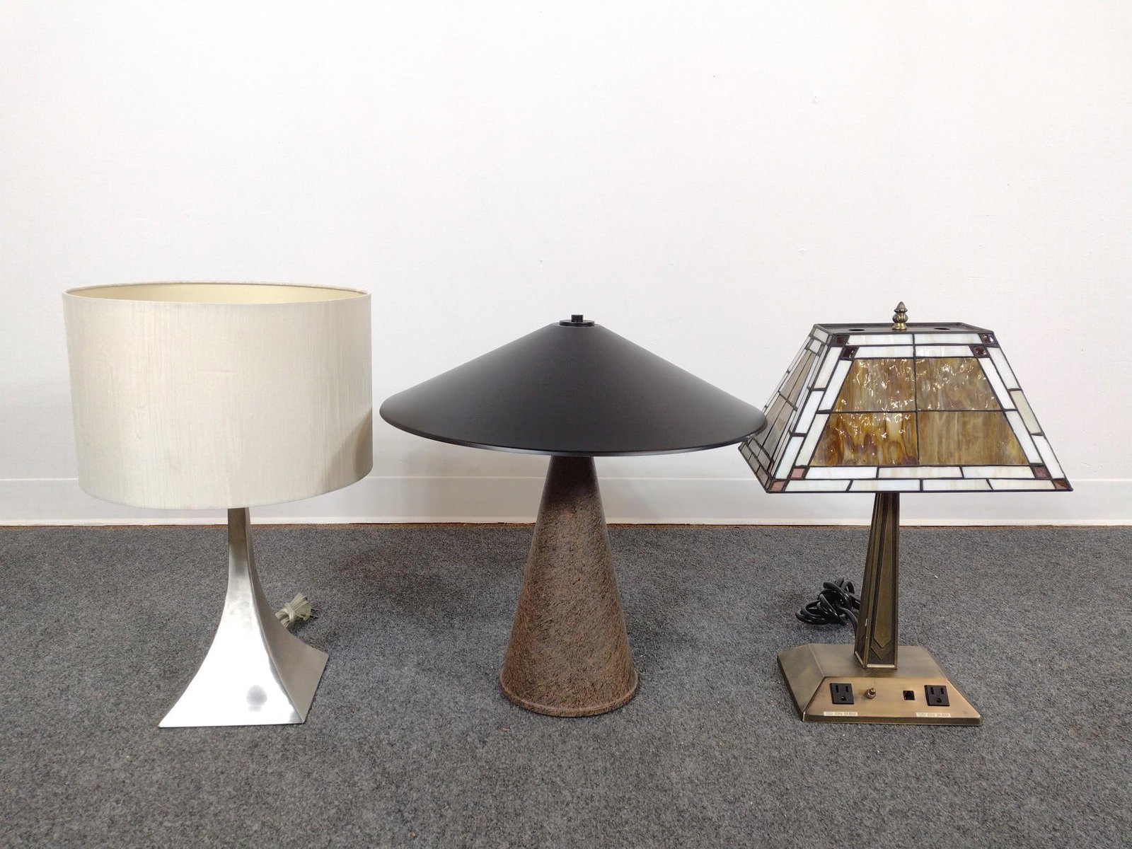 3 Modern Decorator Lamps (1 of 4)