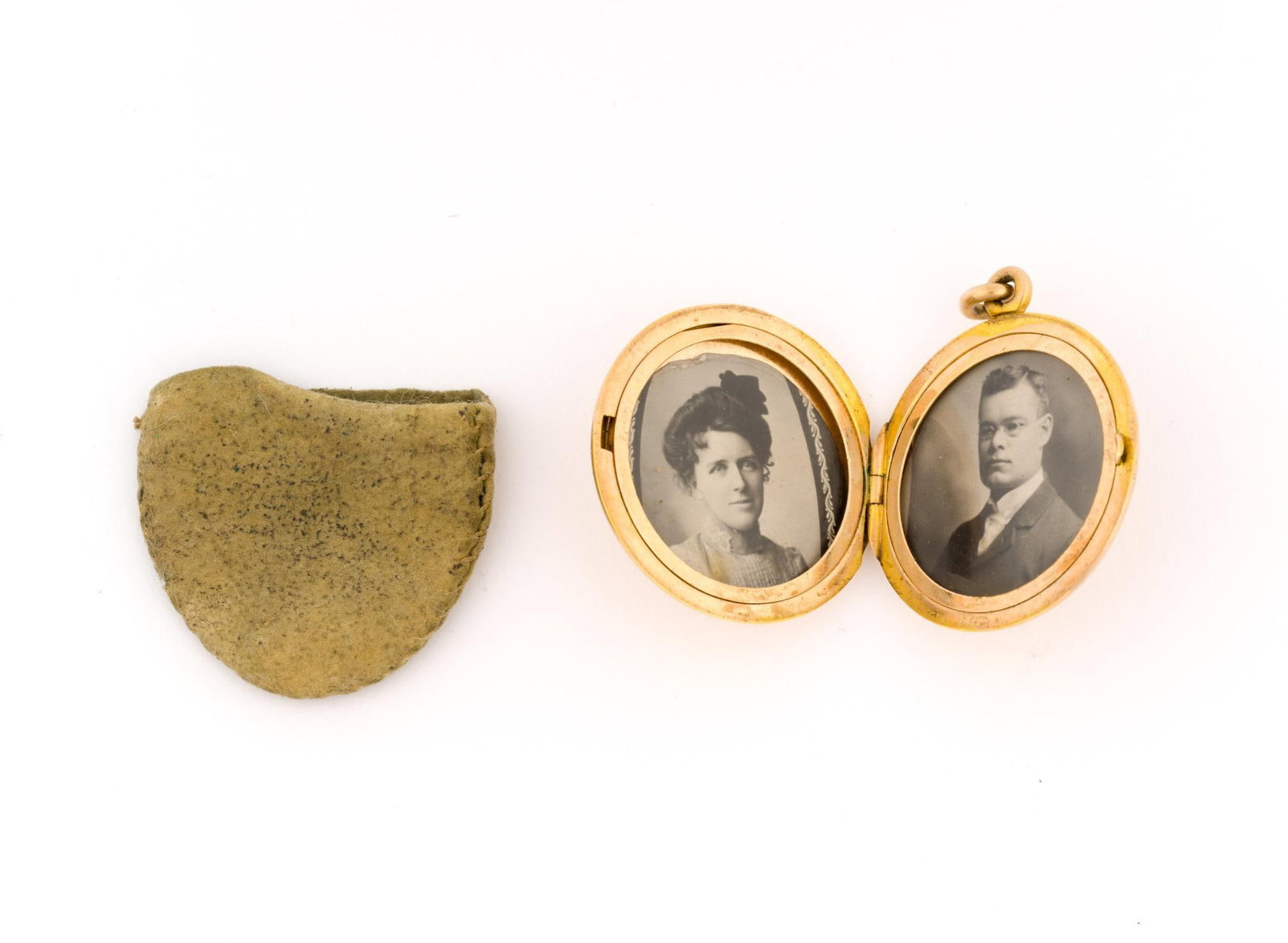 Antique 14K Gold Locket (1 of 4)