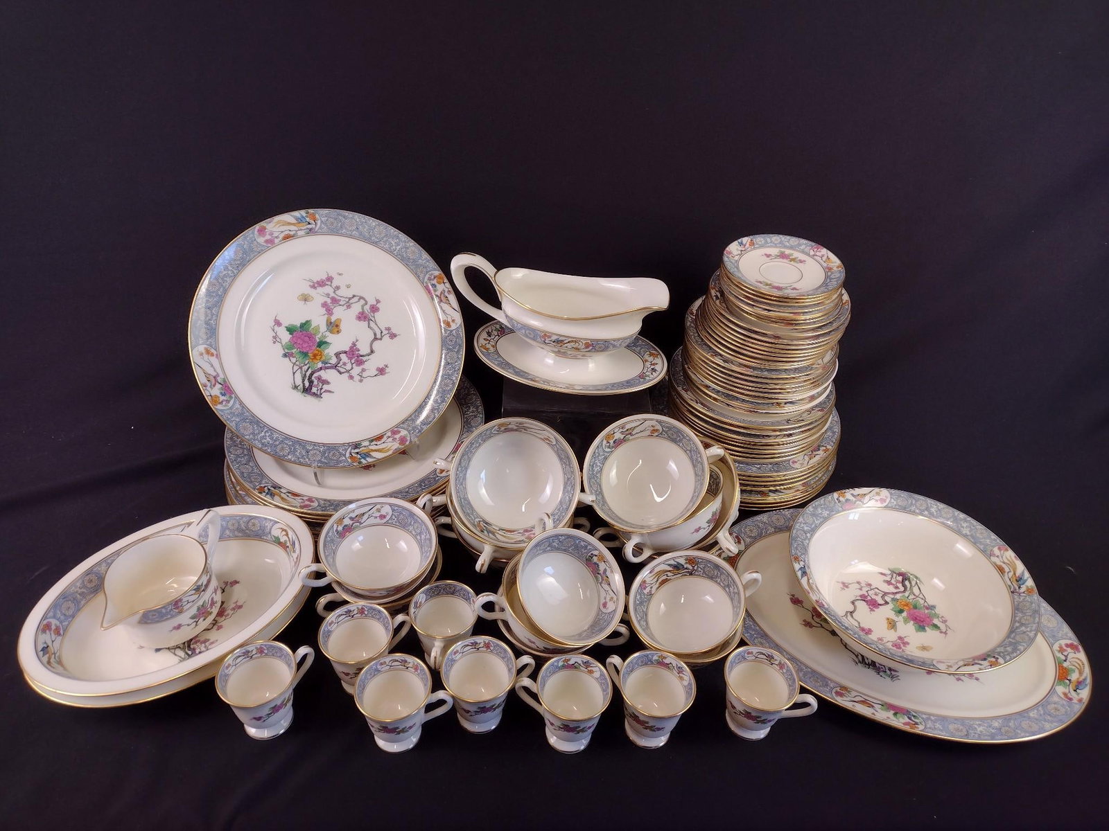 Lenox “Ming” Dinner Service (1 of 5)