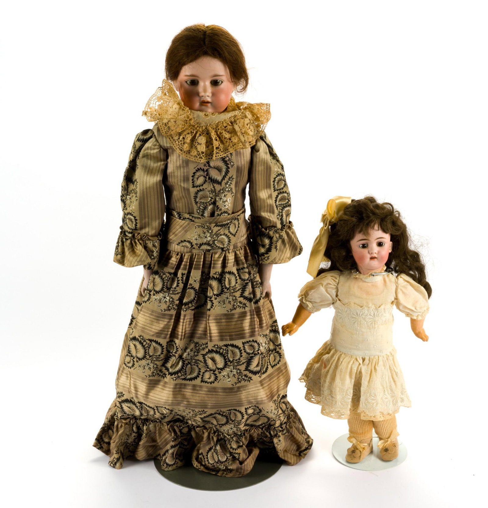 2 Vintage Dolls (1 of 6)