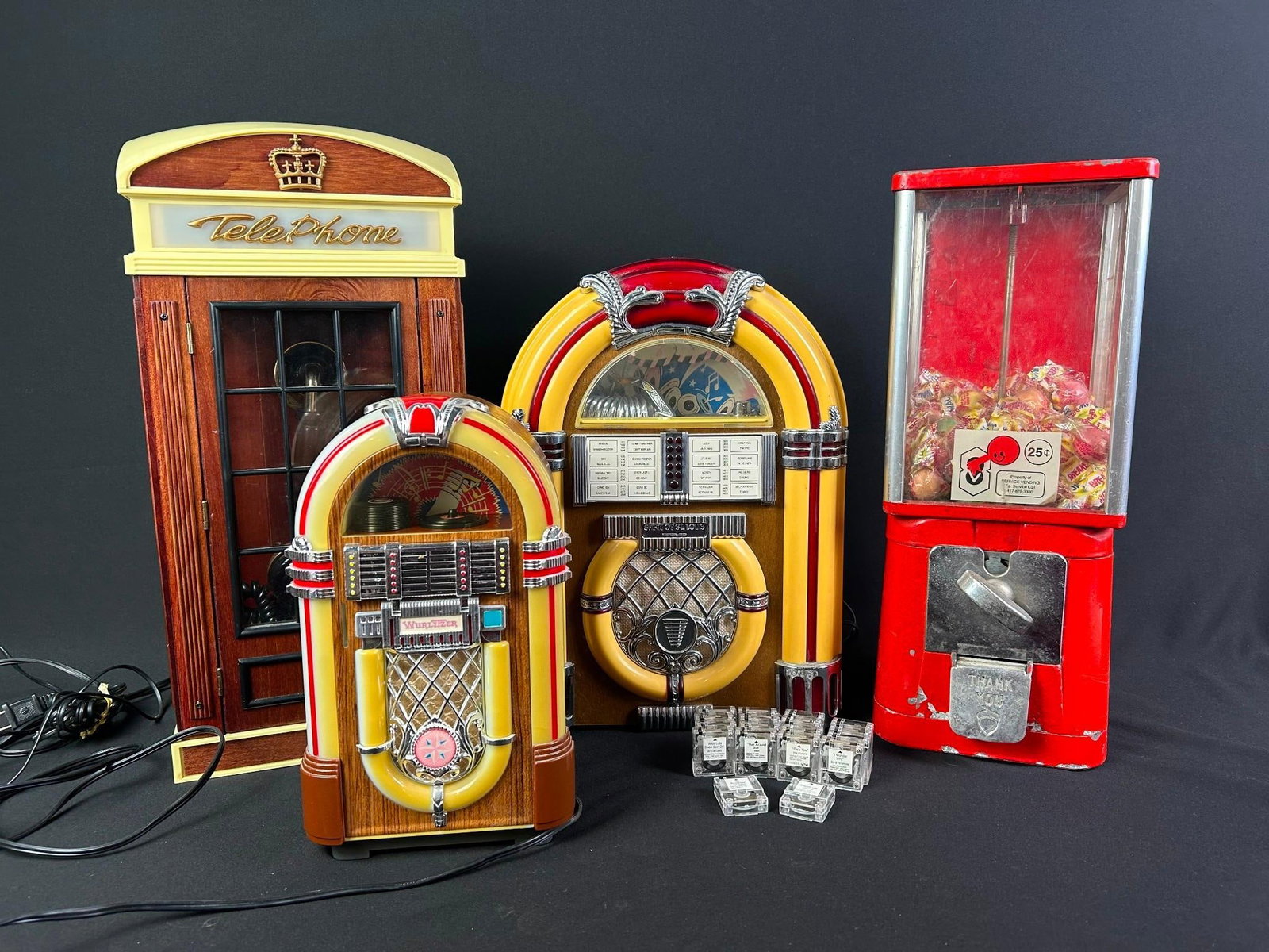 4 Vintage Novelty Collectibles (1 of 8)