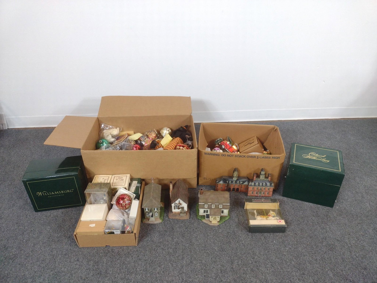 Vintage Christmas Ornaments (1 of 5)
