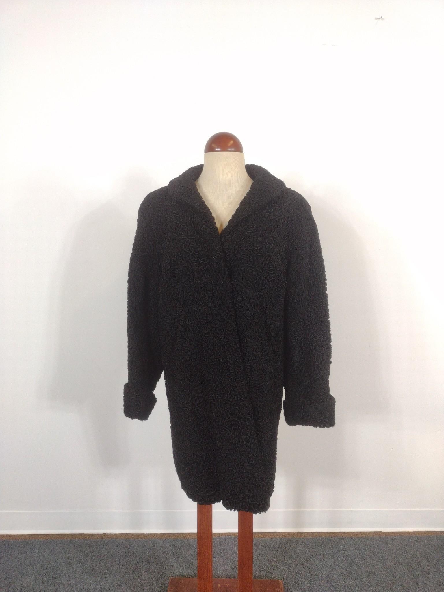 Vintage Lambs Wool Coat (1 of 3)