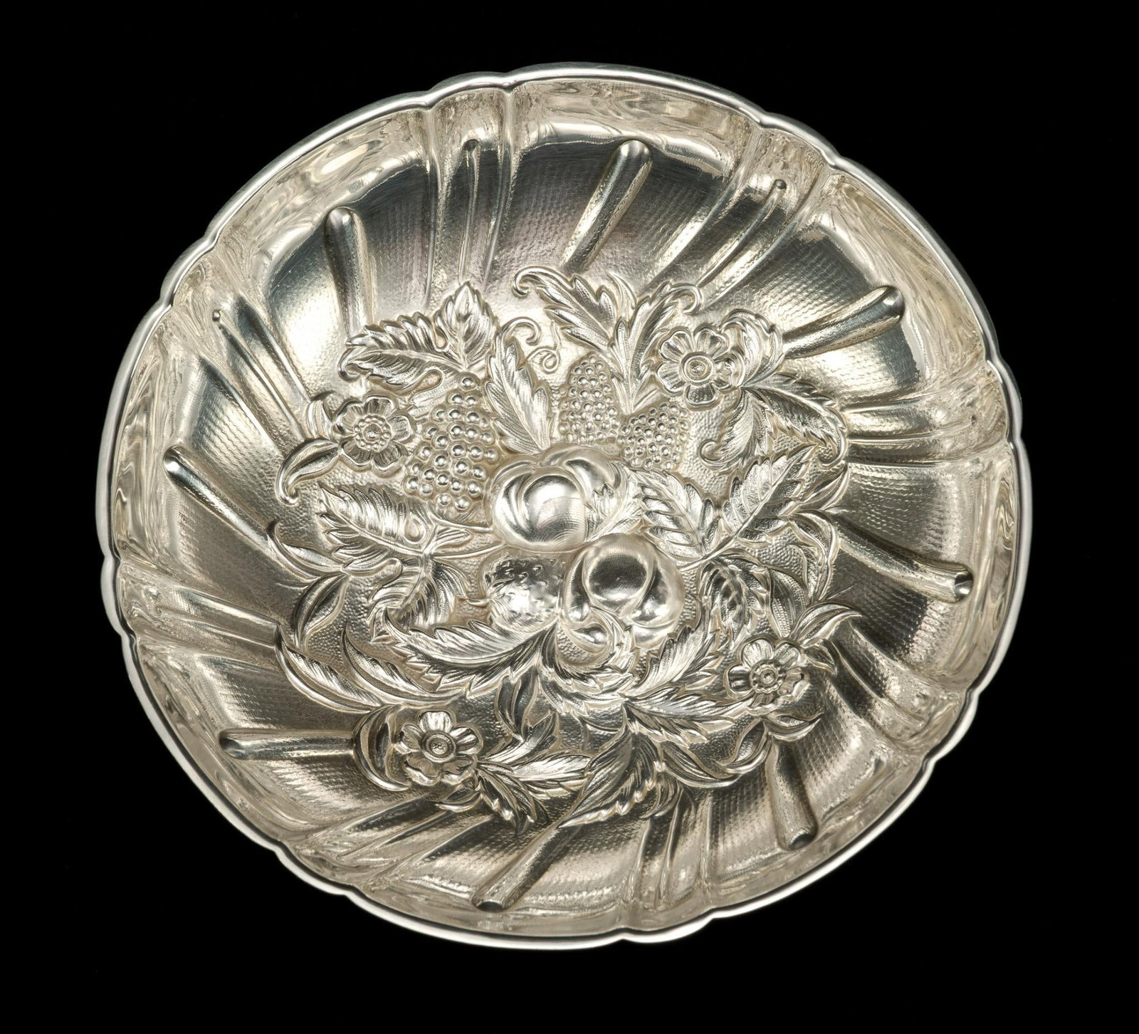 Kirk & Son Sterling Silver Bowl (1 of 5)