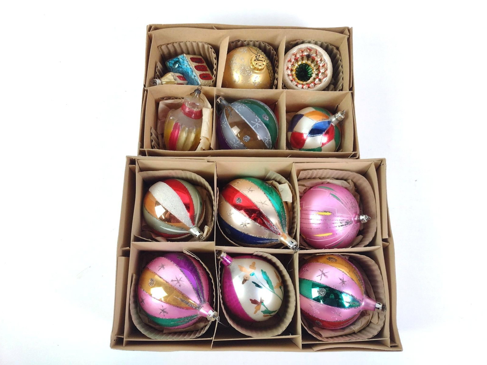 2 Boxes Vintage Christmas Tree Ornaments (1 of 4)