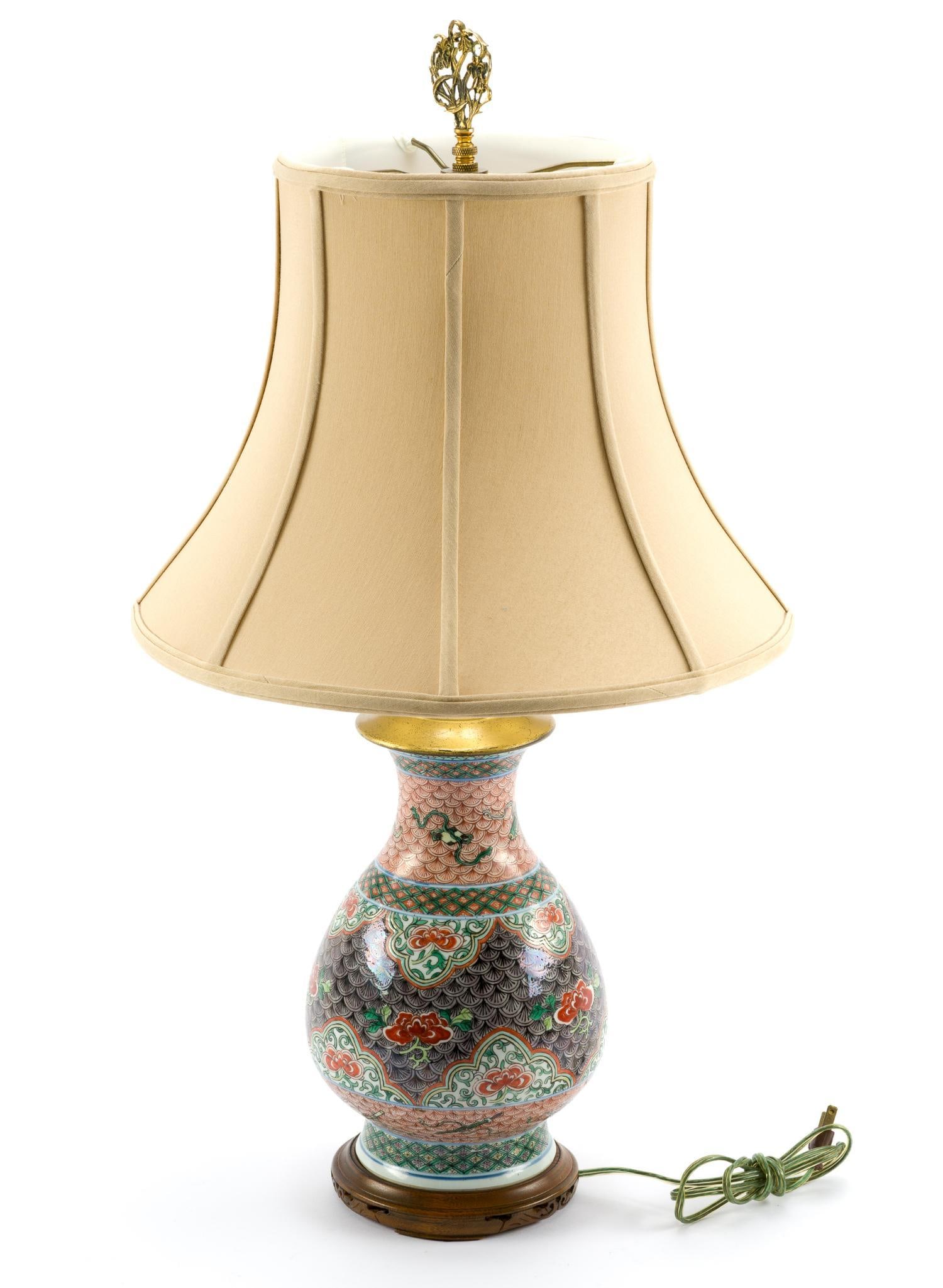 Jiaqing Style Famille Rose Vase Lamp (1 of 3)