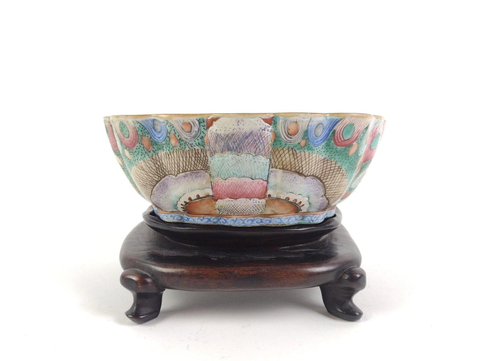 Antique Qing Dynasty Chinese Butterfly Bowl: Chinese famille rose lobed porcelain bowl with turquoise interior, possibly late Qing/Republic Period, c. 1890-1930. Also includes a stand for the bowl, also marked. Measures 8" x 5-1/2" x 2-1/2".
