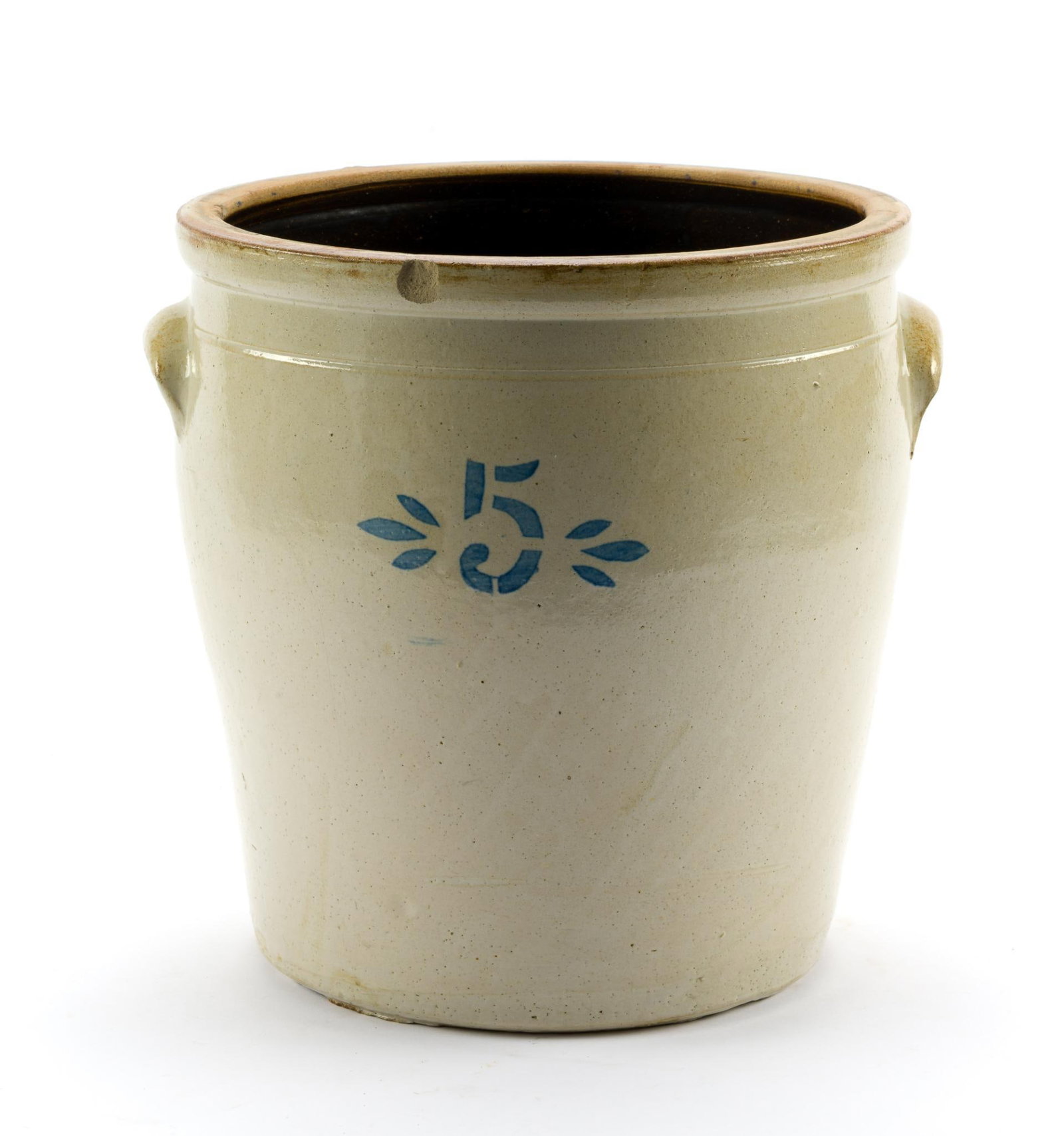 5 Gallon Pennsylvania Style Salt Glaze Stoneware Crock: Some chipping to edges. Overall good condition with normal wear and tear associated with age and use. 12" x 13-1/2". 