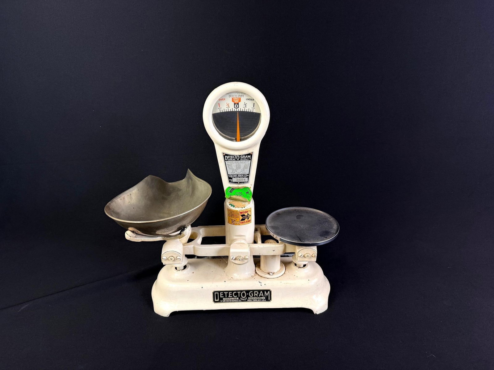 Detecto-Gram Table Scale (1 of 4)