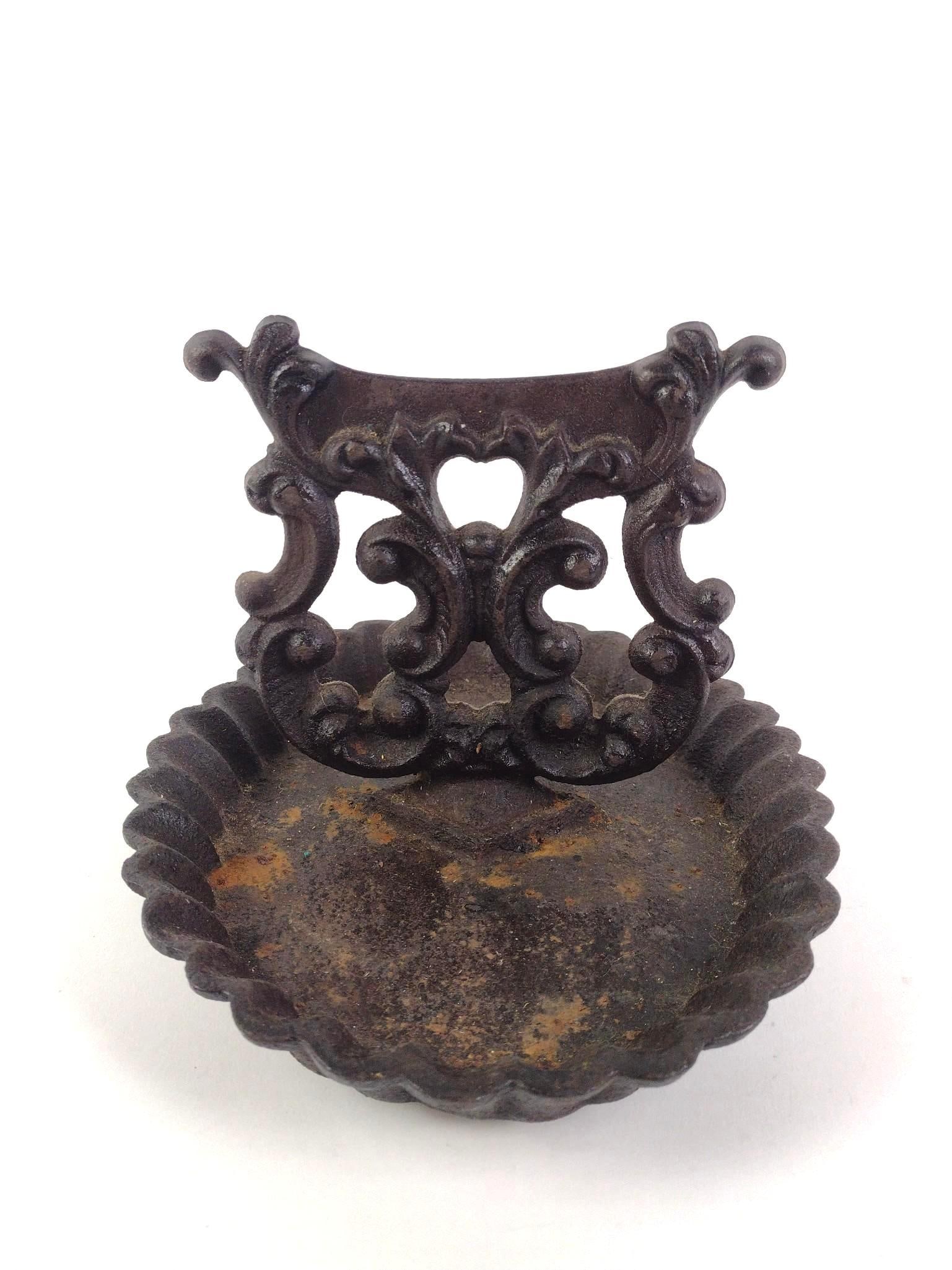 Antique Cast Iron Boot Scraper (1 of 4)