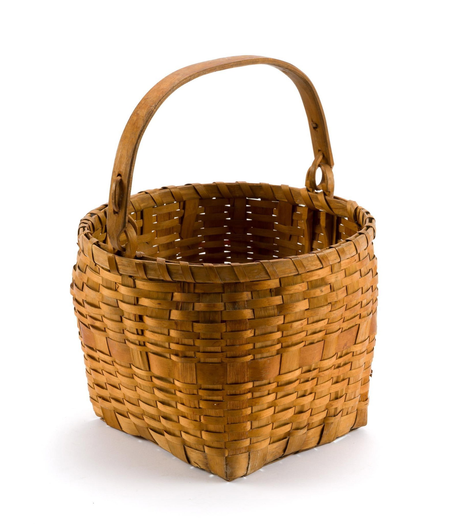Antique Large Woven Basket: Large woven basket in good condition and attractive. Measures 8-3/4" w/o handle. Measures 16" w/handle.