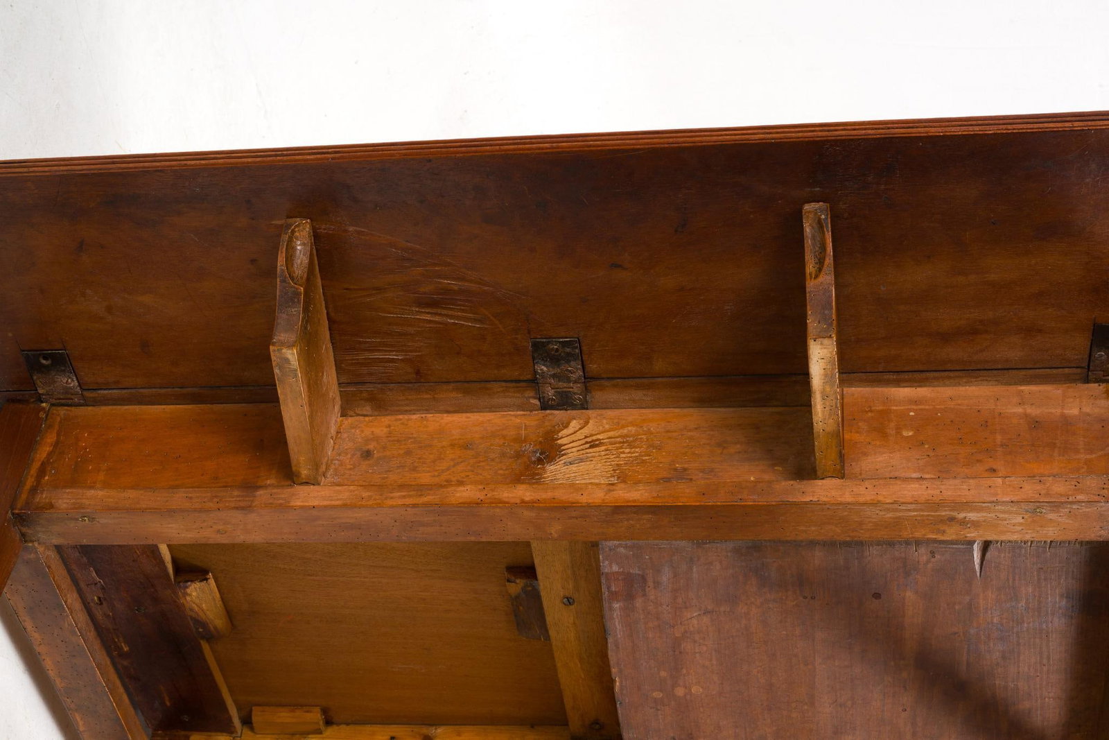 Heplewhite Drop Leaf Table - 9
