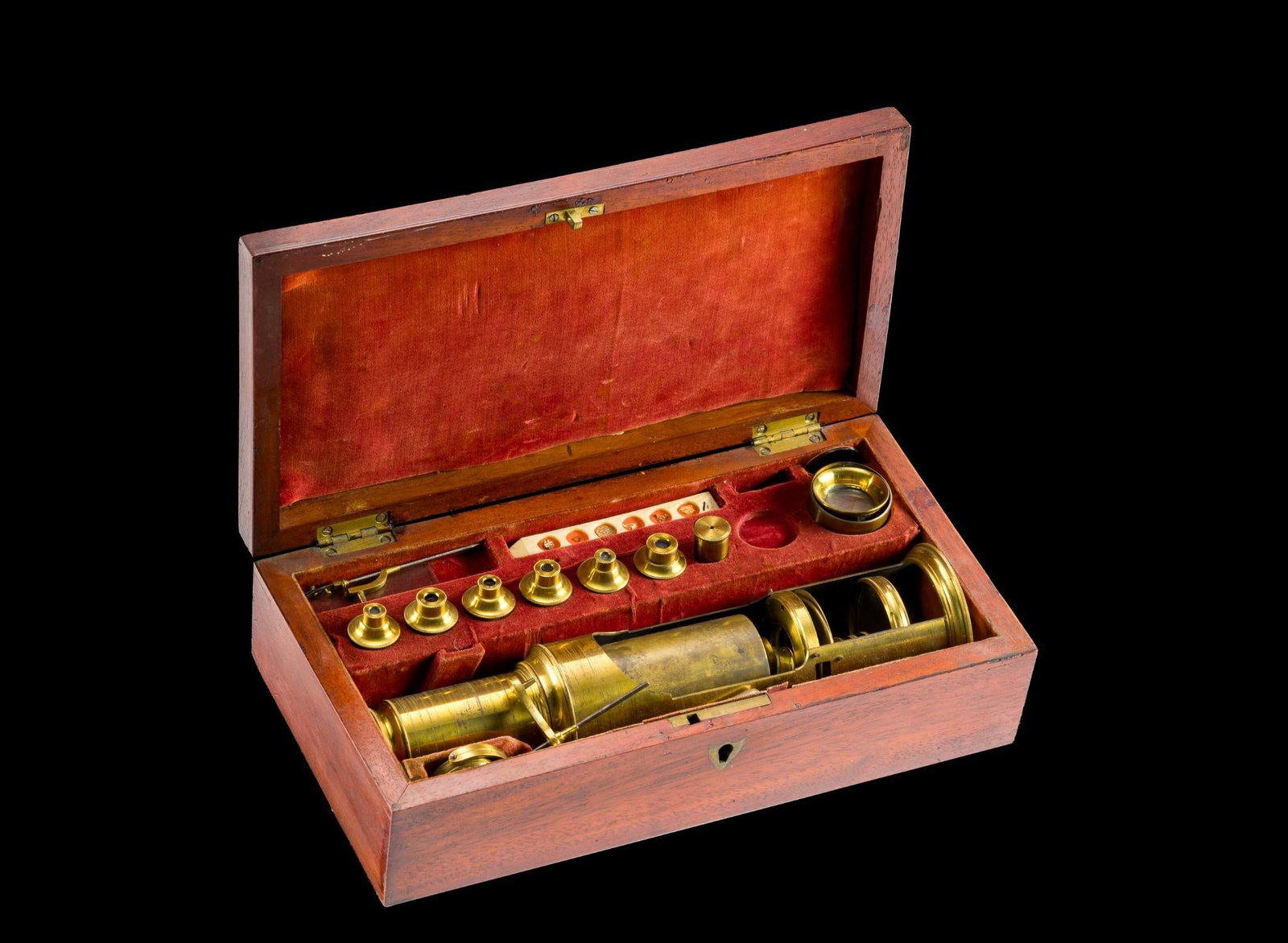 Cased Brass Portable Drum Microscope: 11-1/4" wide x 3" high. 