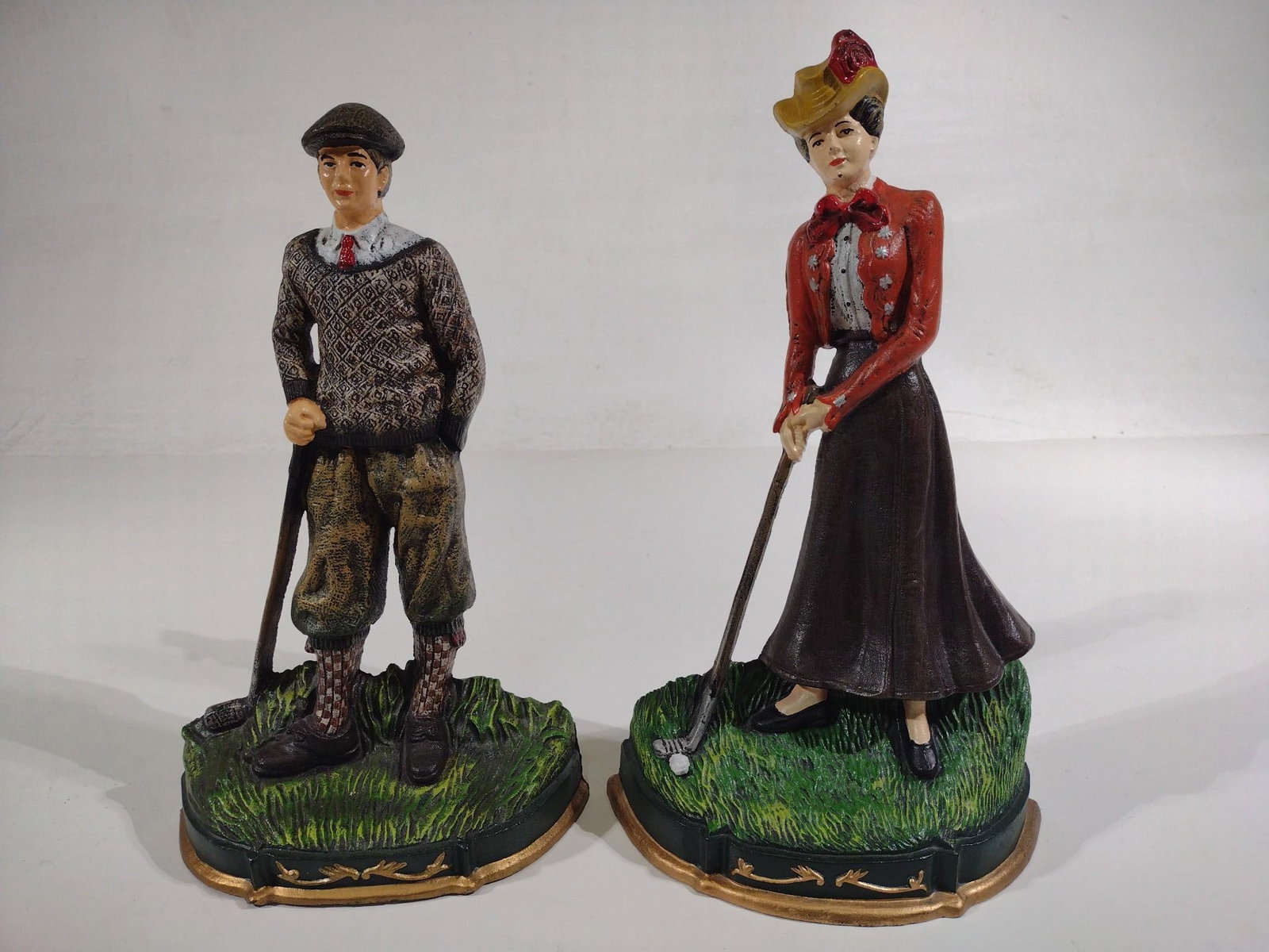 Pair of Cast Iron Golfer Doorstops (1 of 4)