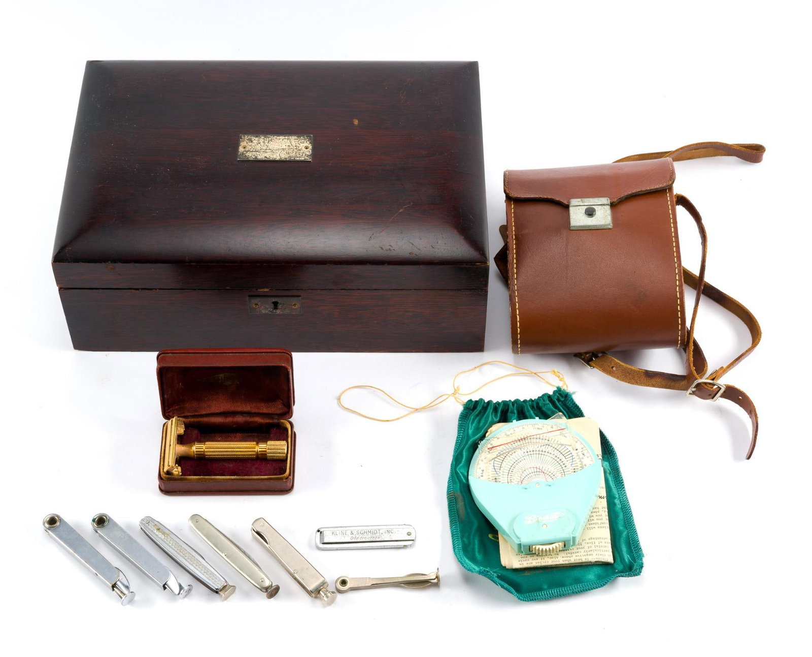 Vintage Gentleman's Objects incl. Humidor and Shaving (1 of 5)