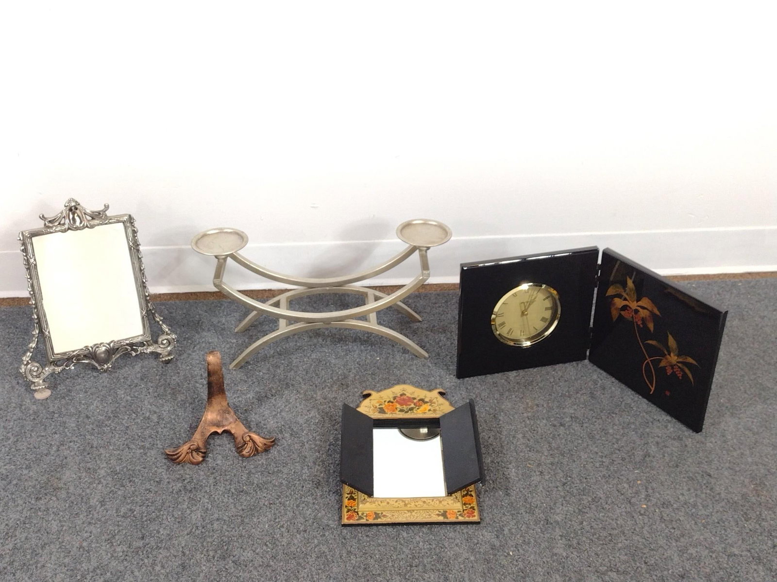 5 Decorative Objects (1 of 4)