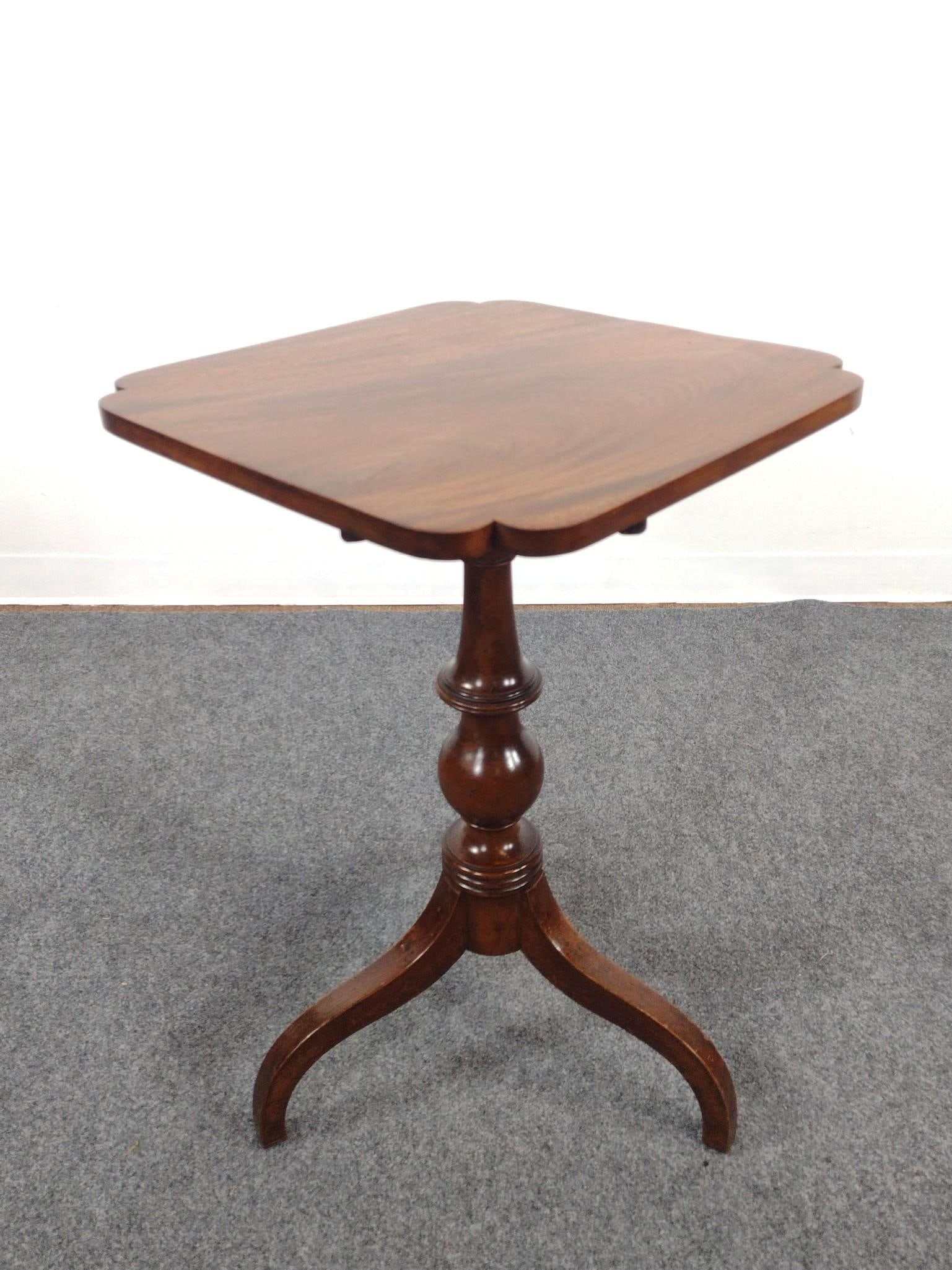 Tilt Top Candle Stand or Drink Table (1 of 6)