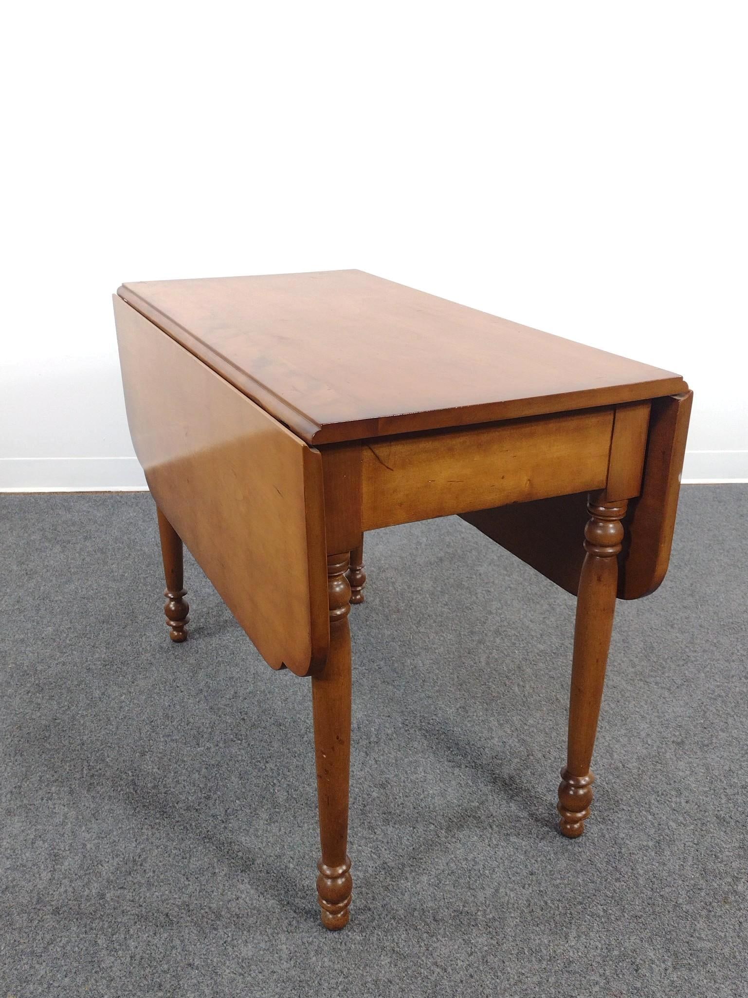 Drop Leaf Table (1 of 5)