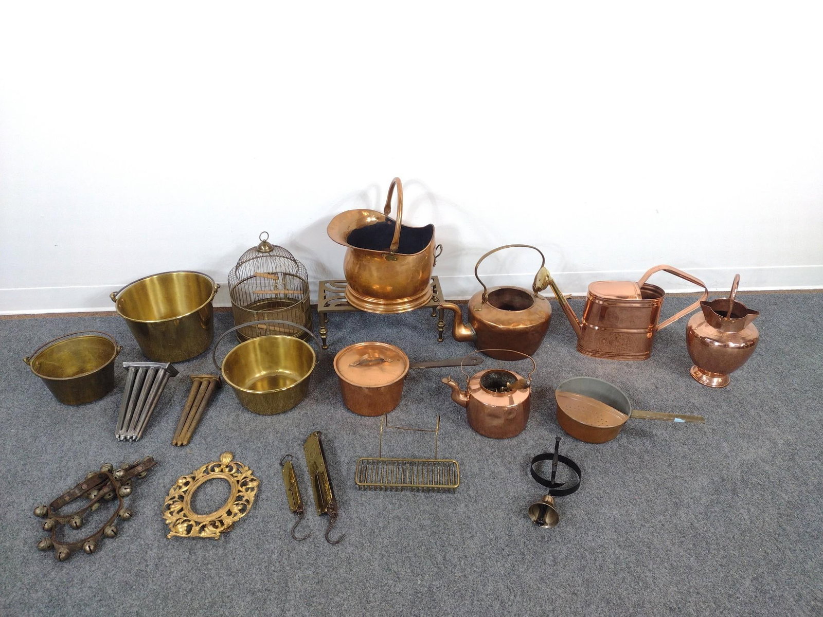 Brass and Copper Kitchenware (1 of 8)